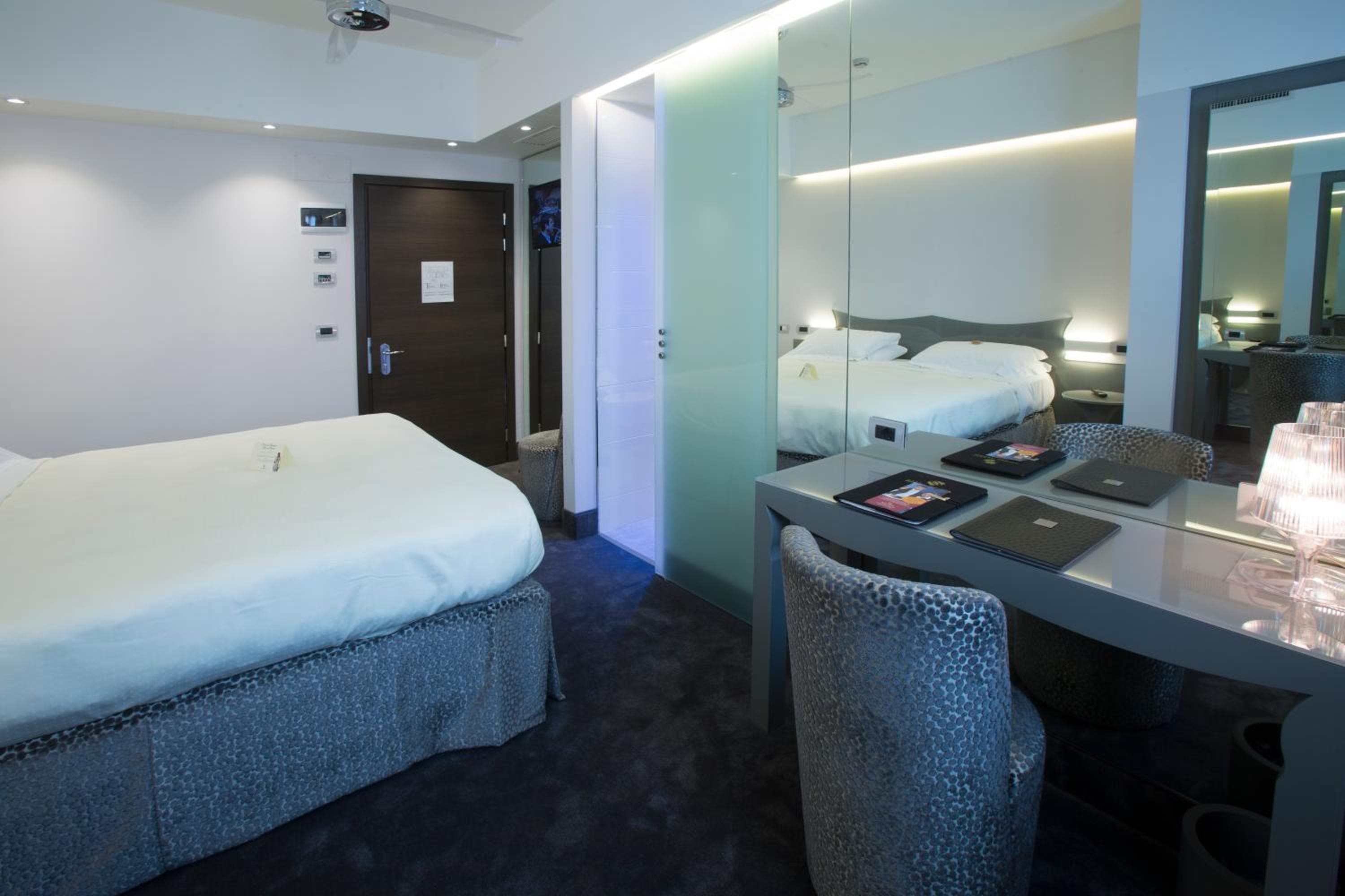 Hotel Berna hotel, Via Napo Torriani 18, Milan, Italy — photo 41