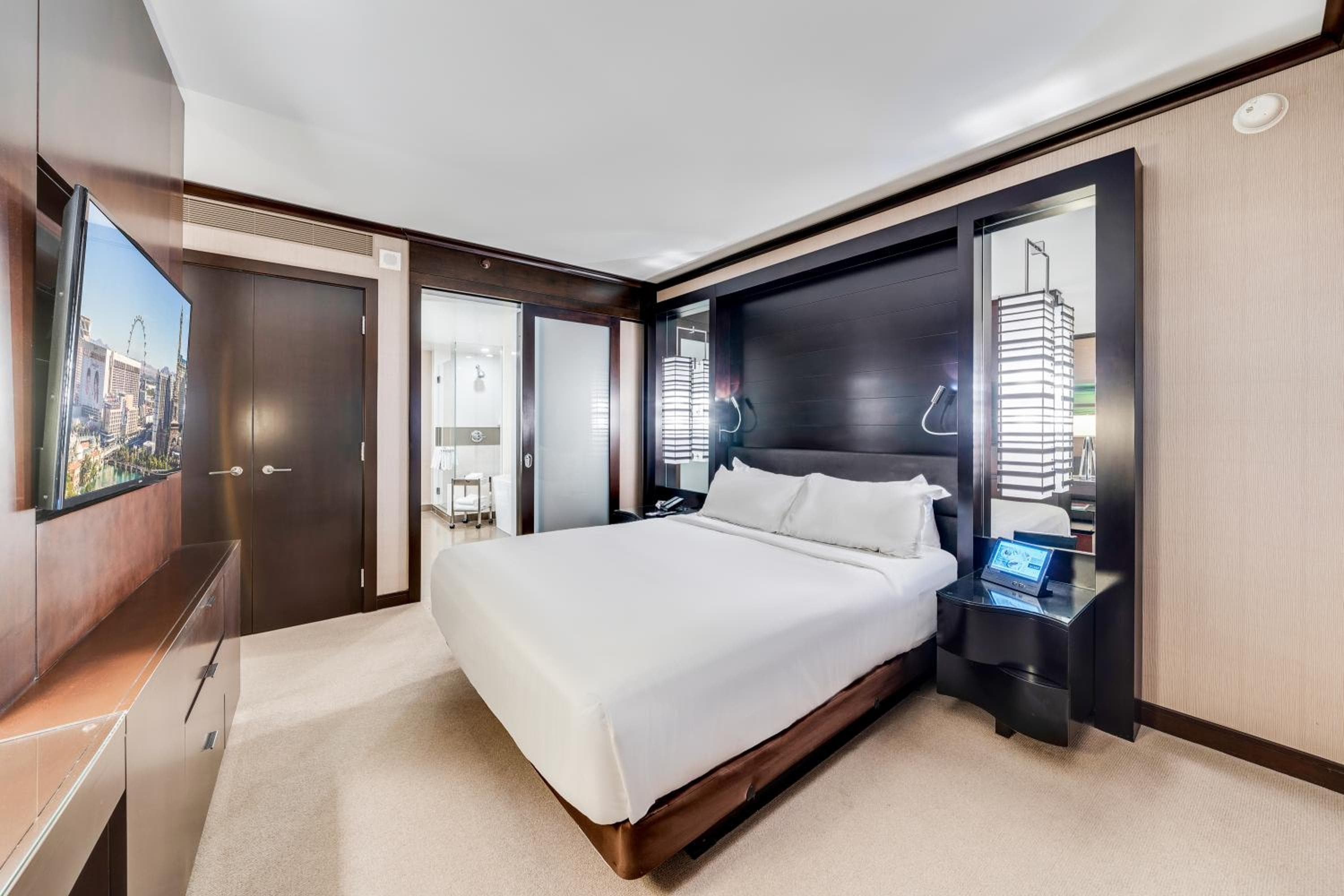 Lusso Jet al Vdara — 13