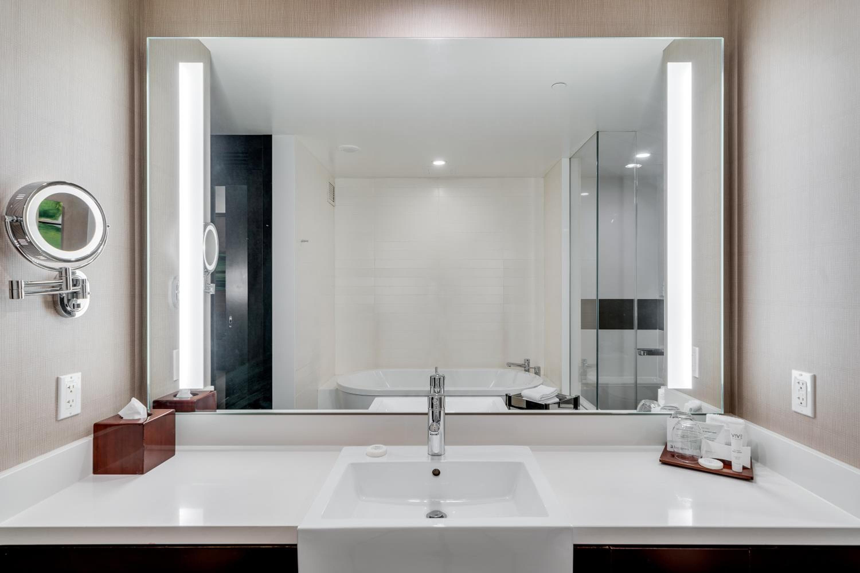 Lusso Jet al Vdara — 16