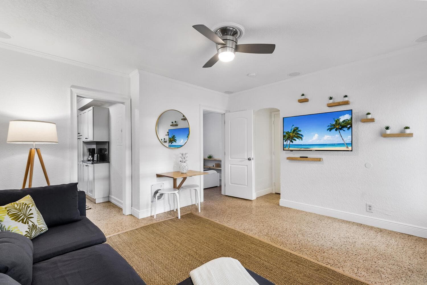 Alani Bay Villas — 11