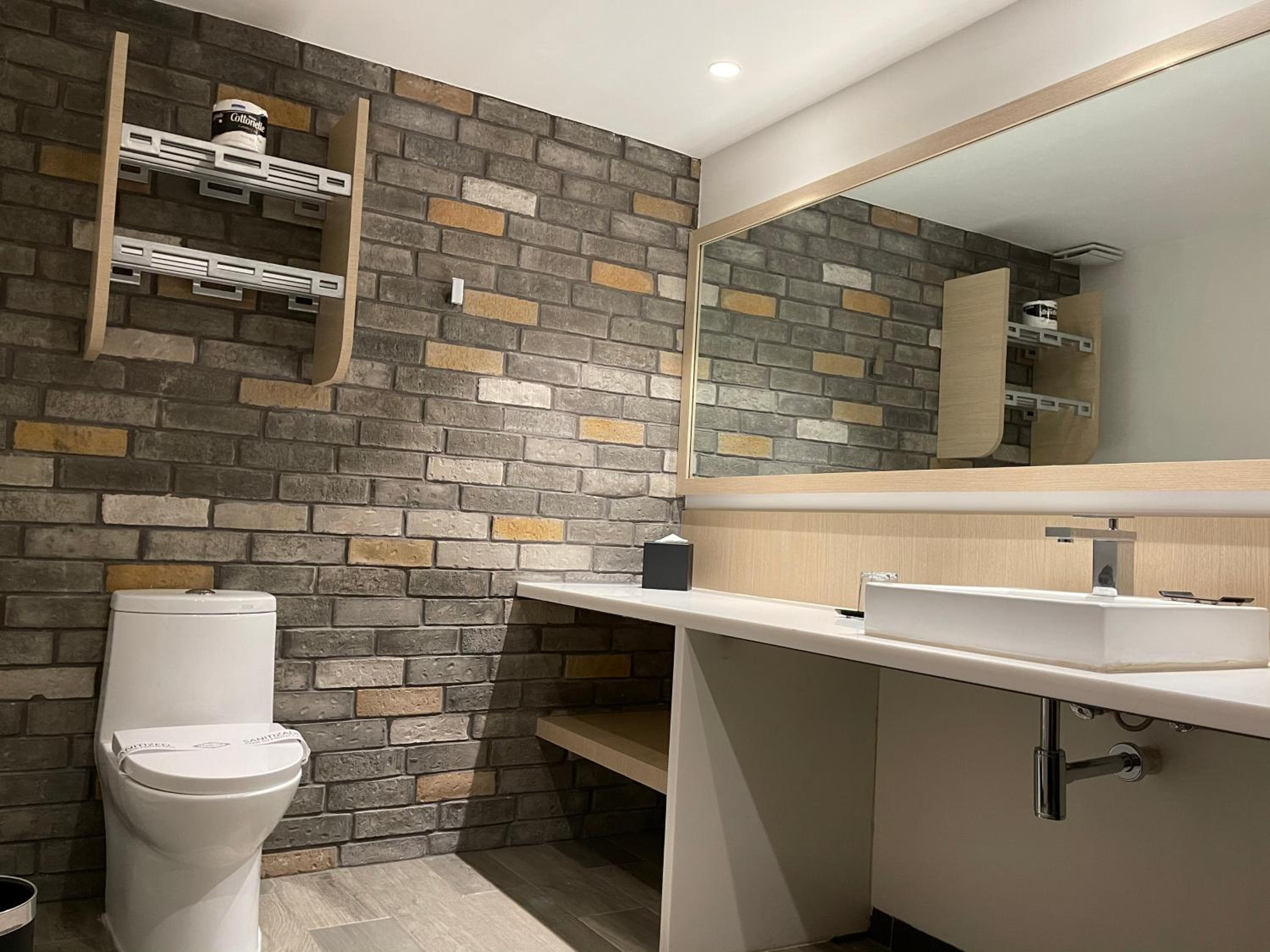 Hotel Punto MX — 24