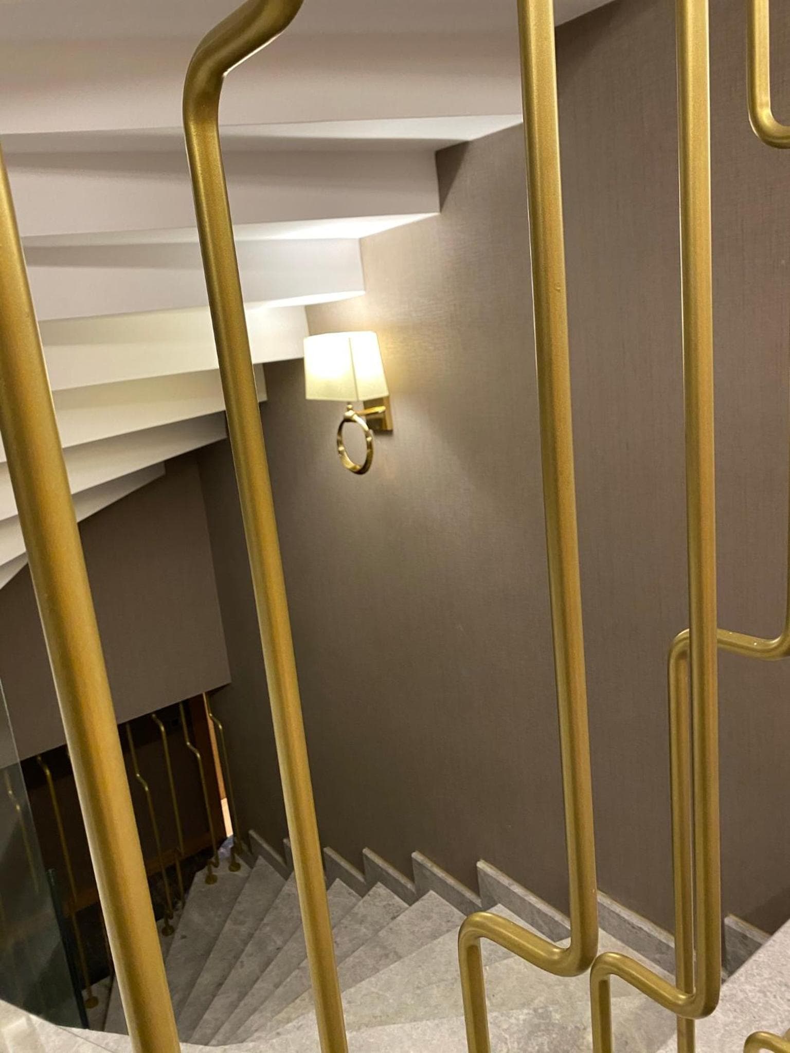 Lady Diana Hotel — 13