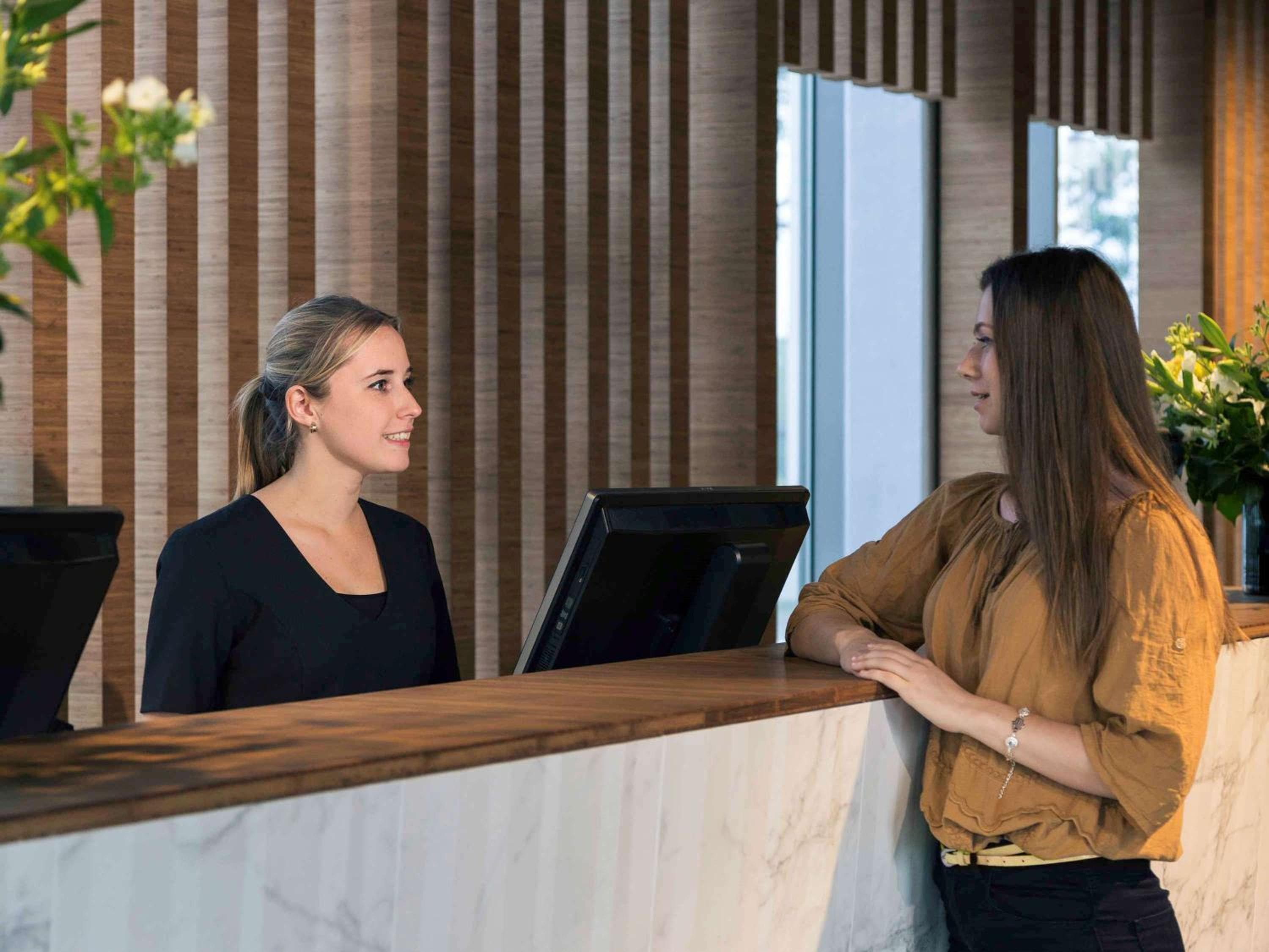 Mercure Amsterdam Sloterdijk Station — 8