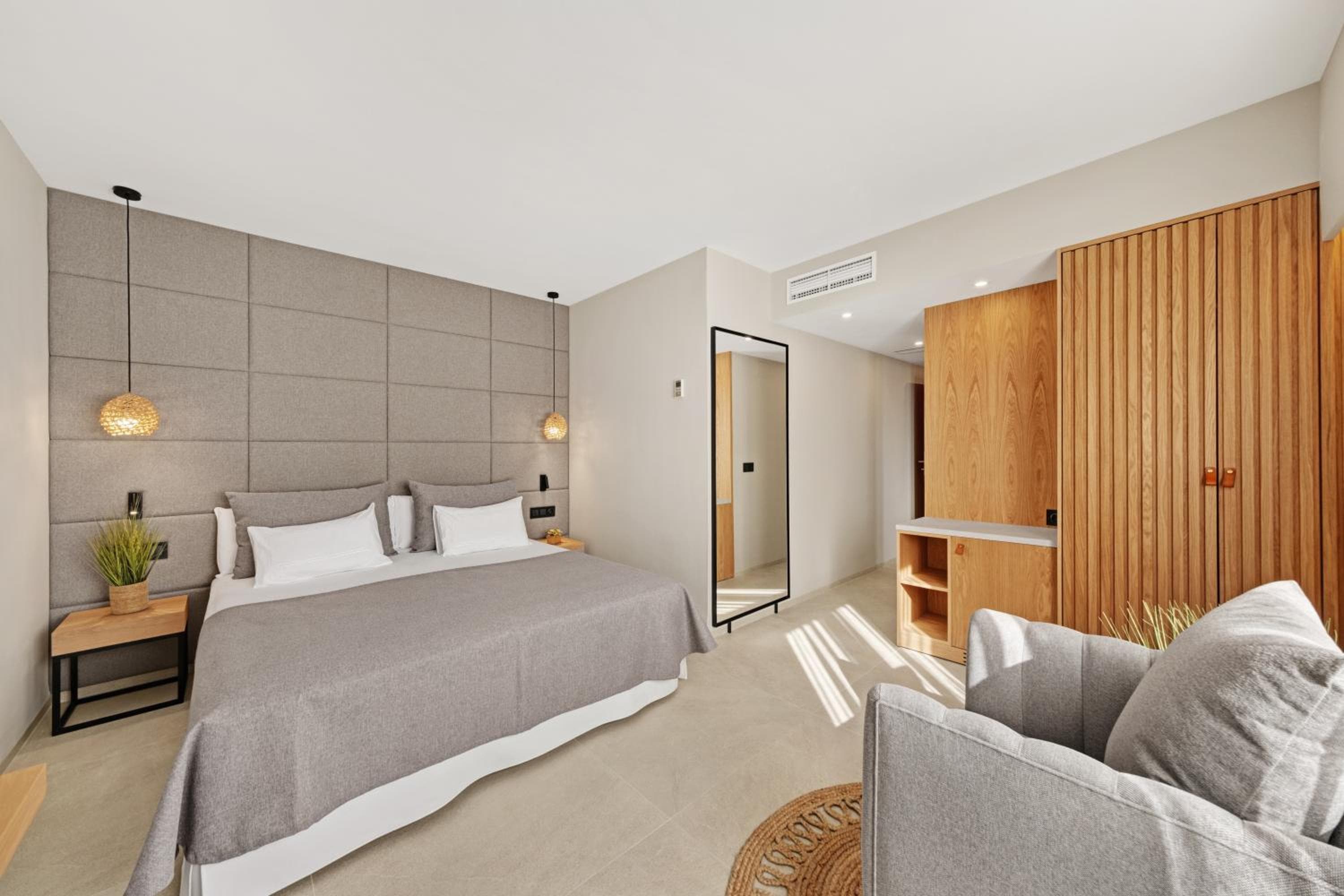 Hotel Almudaina — 4