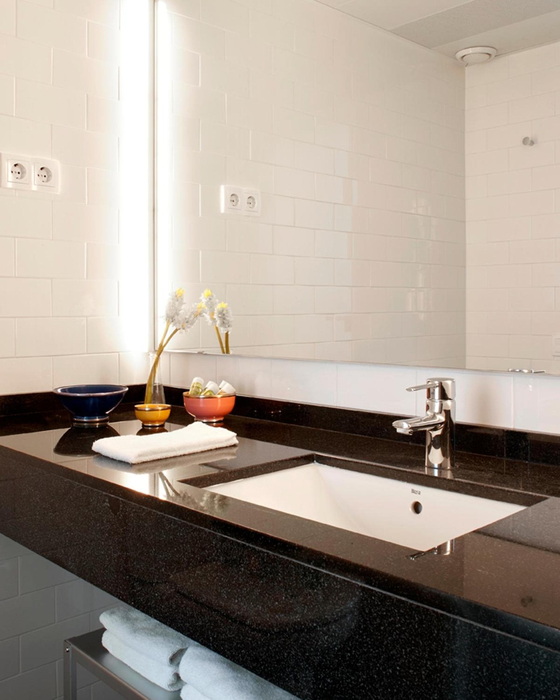 Durlet Beach Apartments — 17