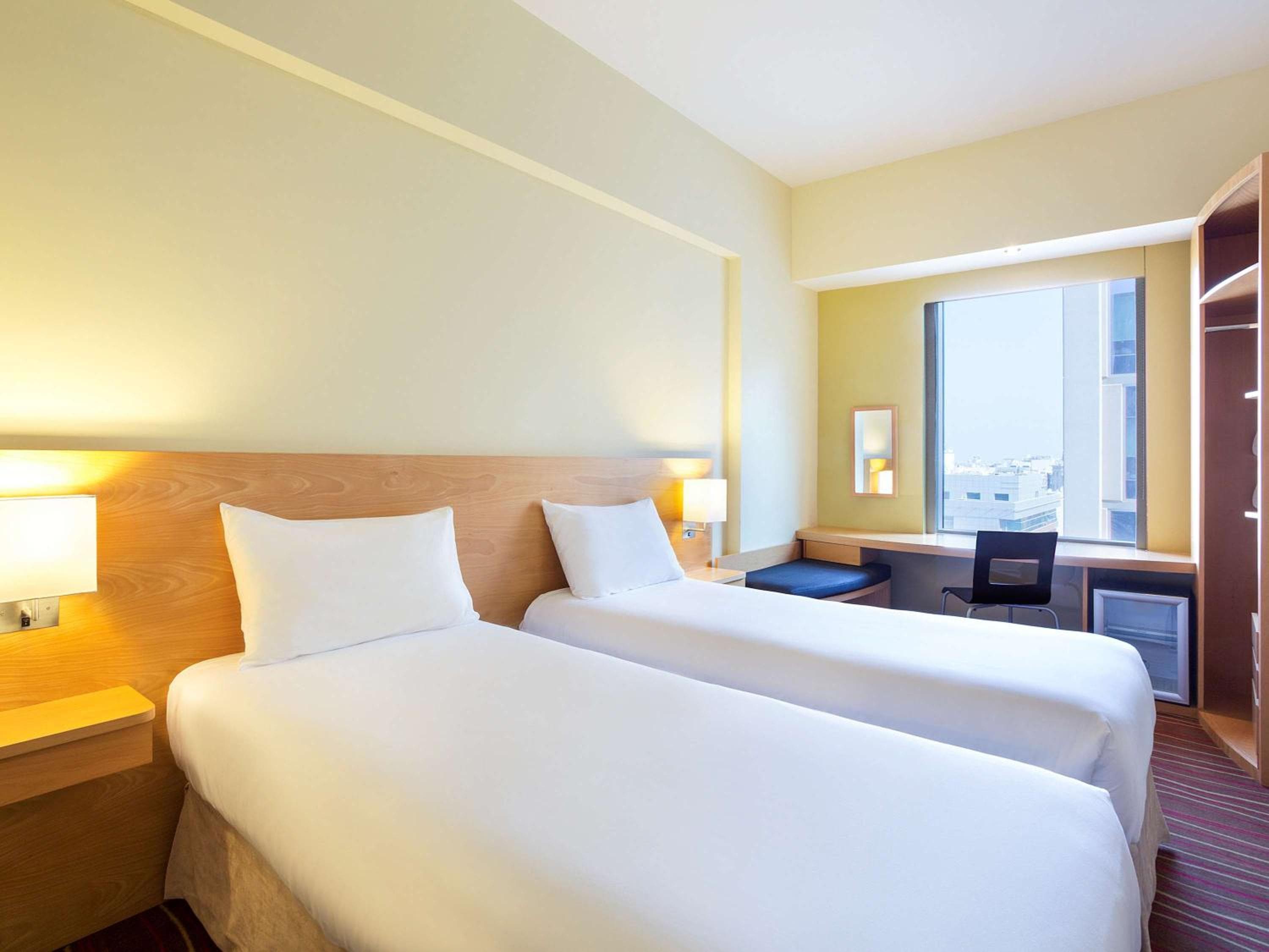 ibis Dubai Al Rigga — 10