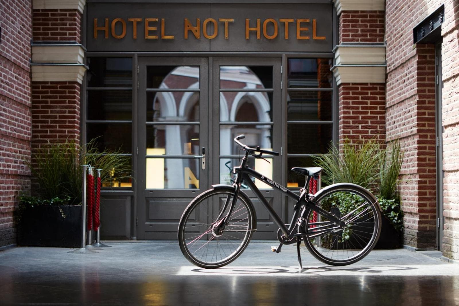 Hotel Not Hotel Amsterdam — 5