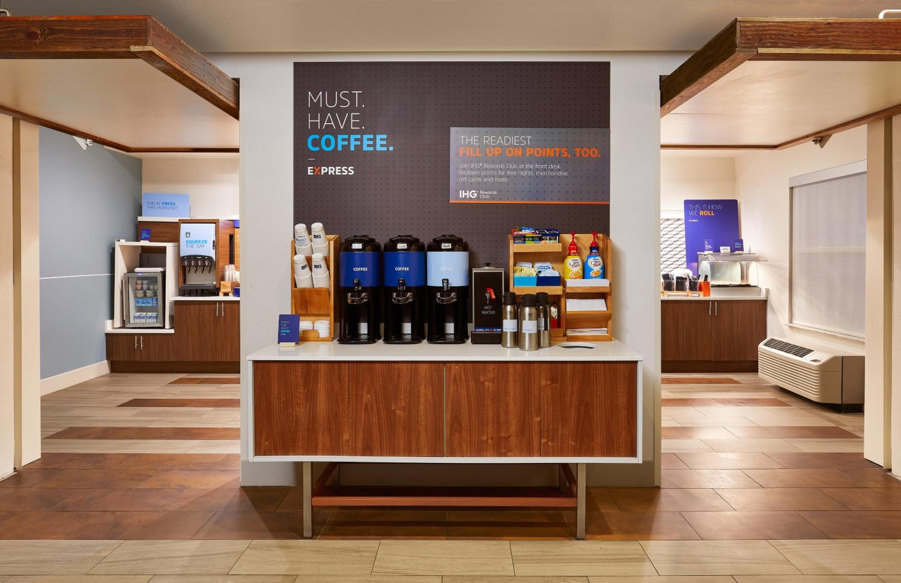 Holiday Inn Express & Suites Orlando International Airport, un hotel IHG — 21