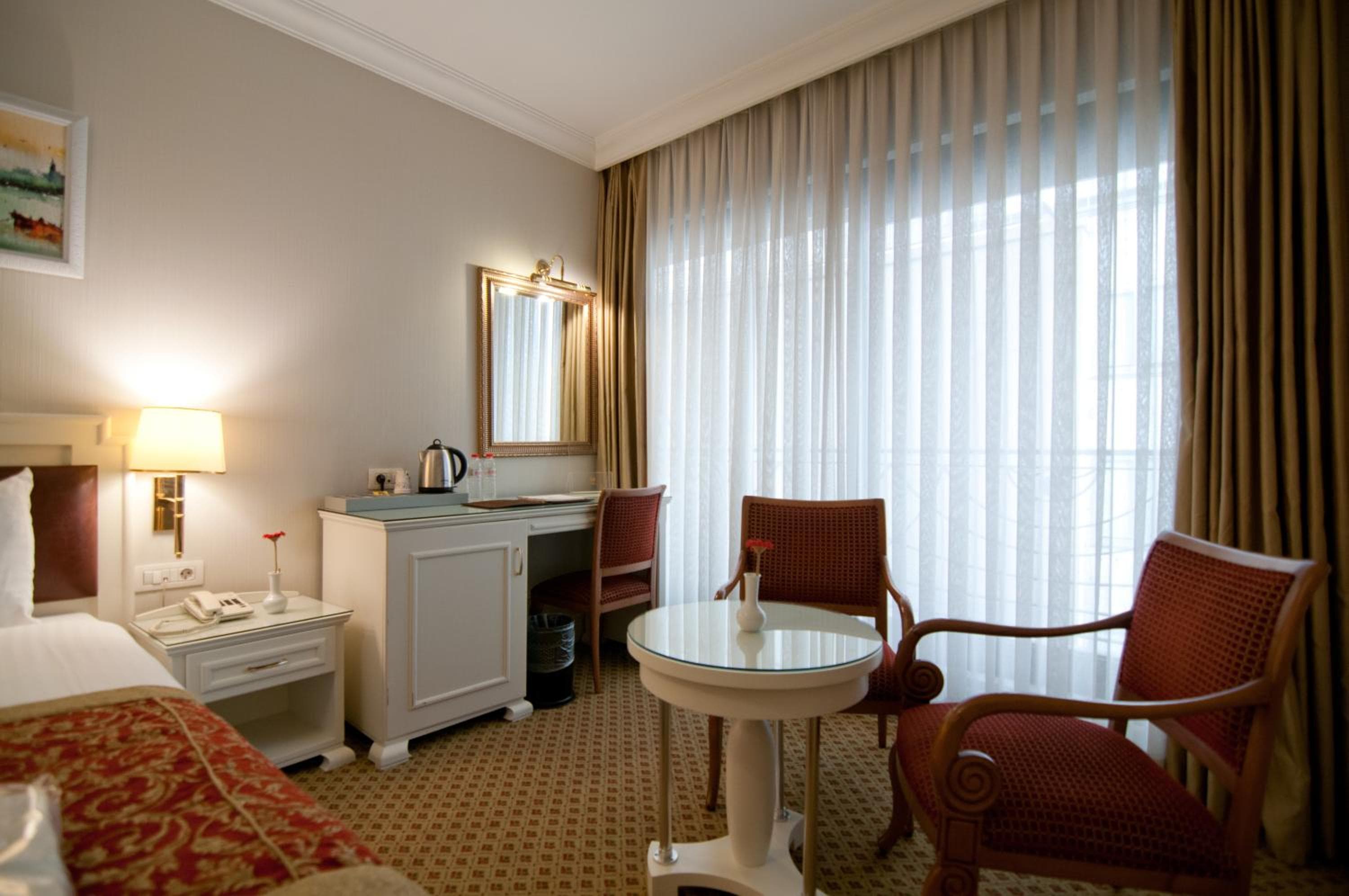 Taksim Metropark Hotel — 3
