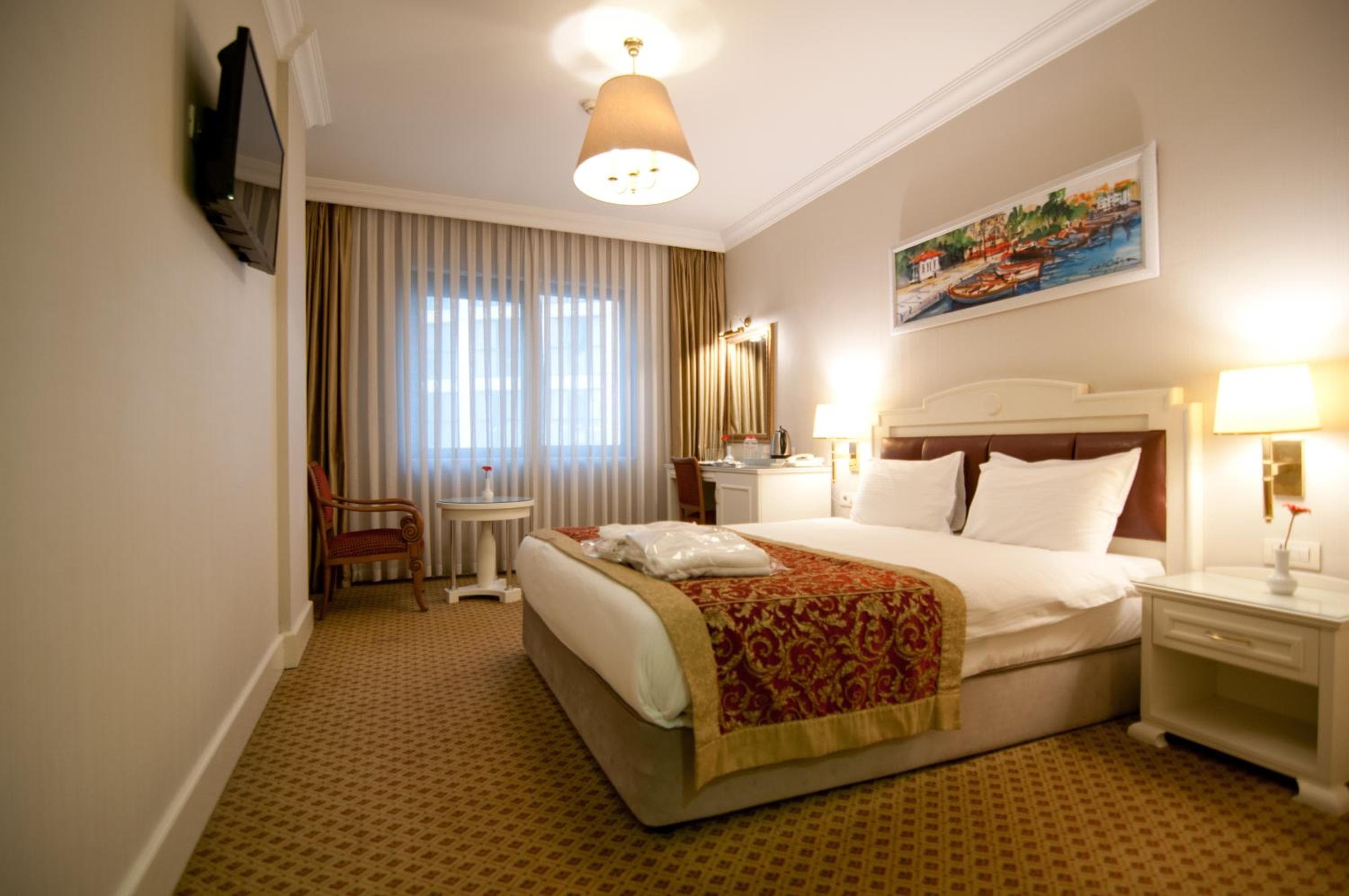 Taksim Metropark Hotel — 6