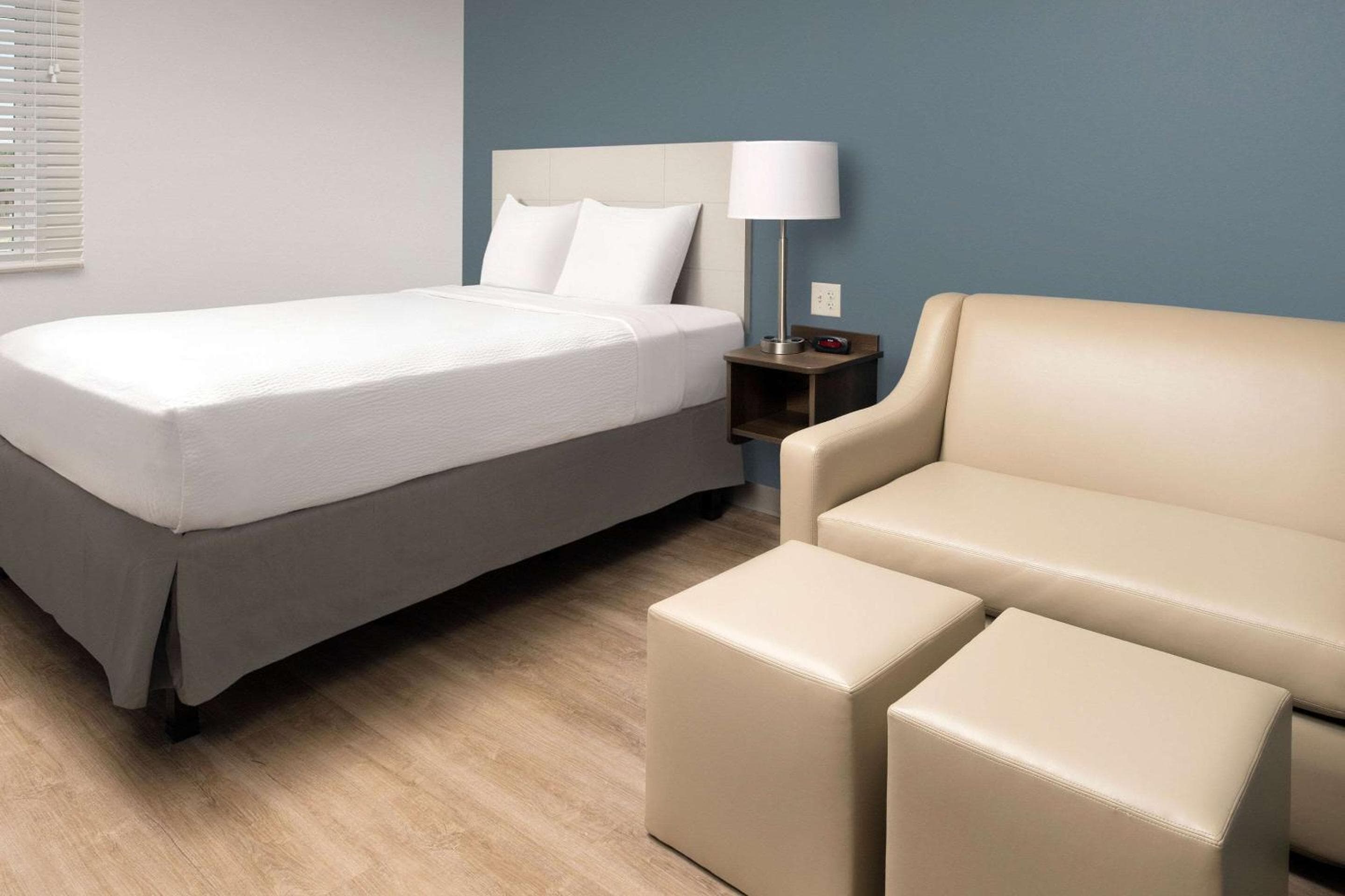 WoodSpring Suites Miami Southwest — 2