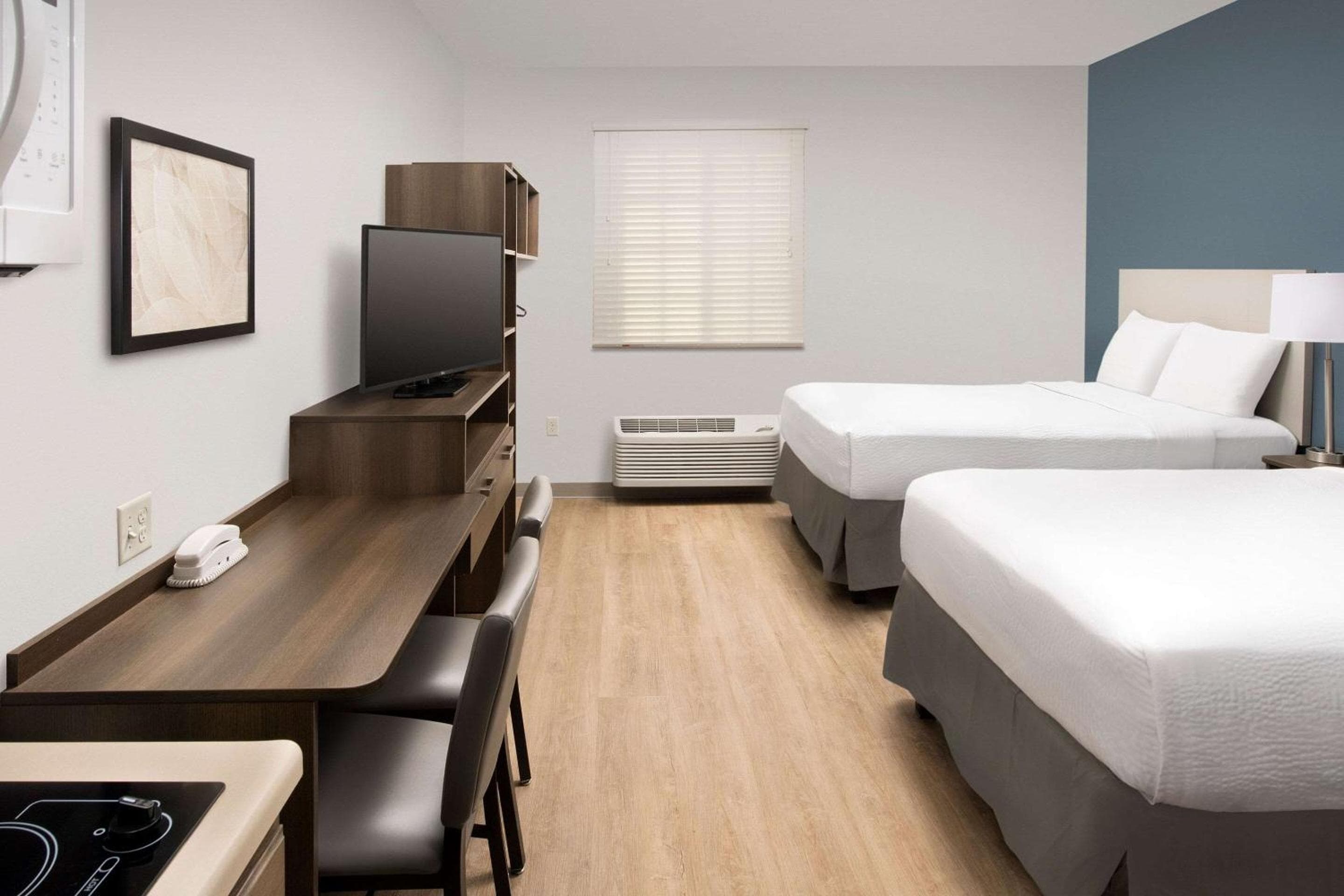 WoodSpring Suites Miami Southwest — 4