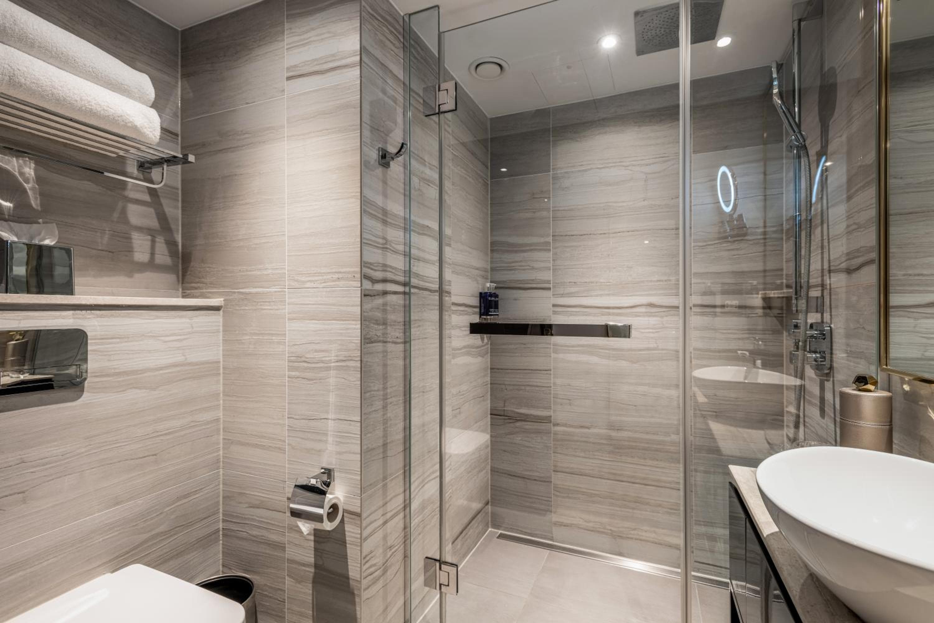 Hotel Saint London — 27