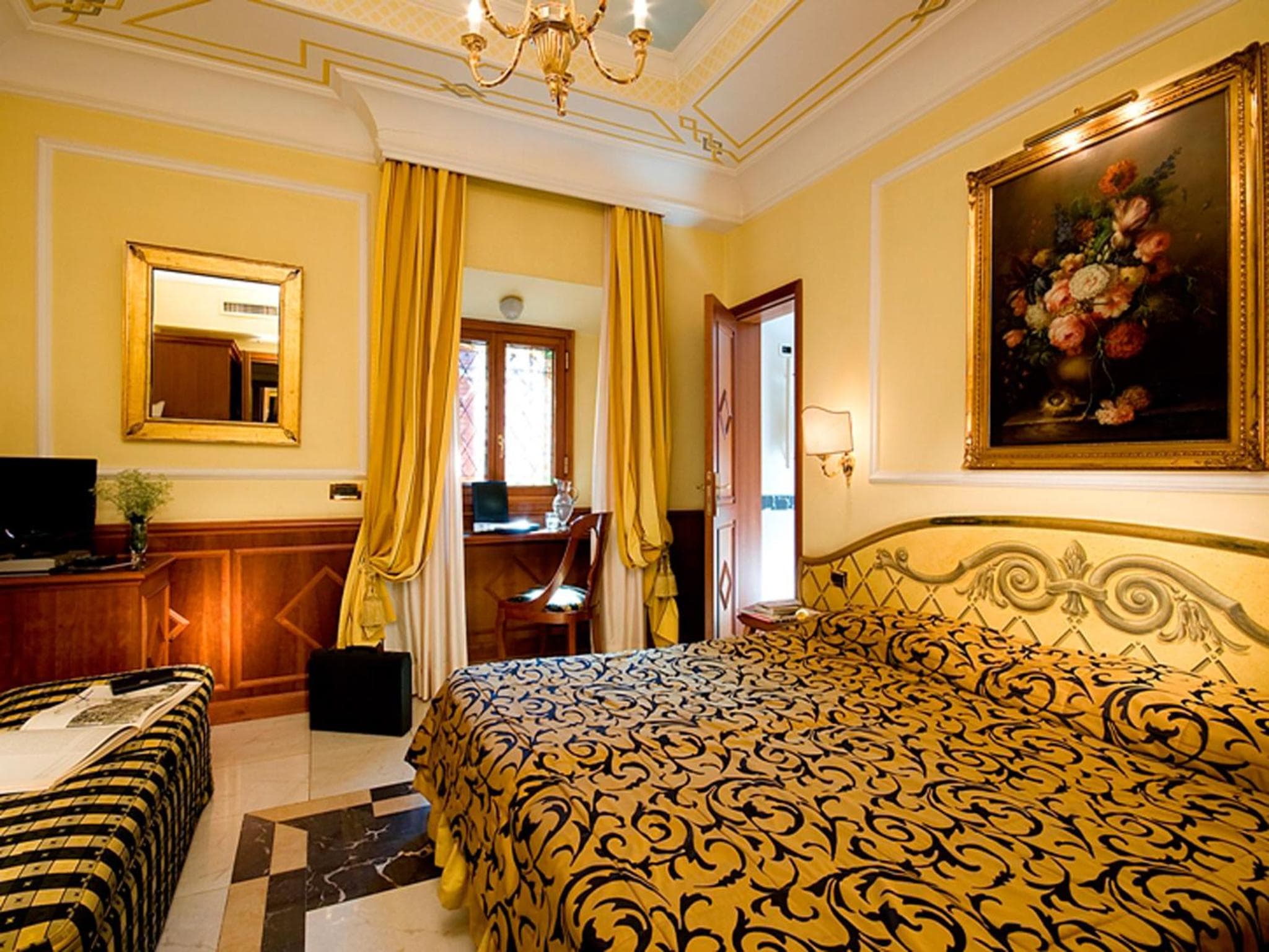 Hotel Bolívar — 27