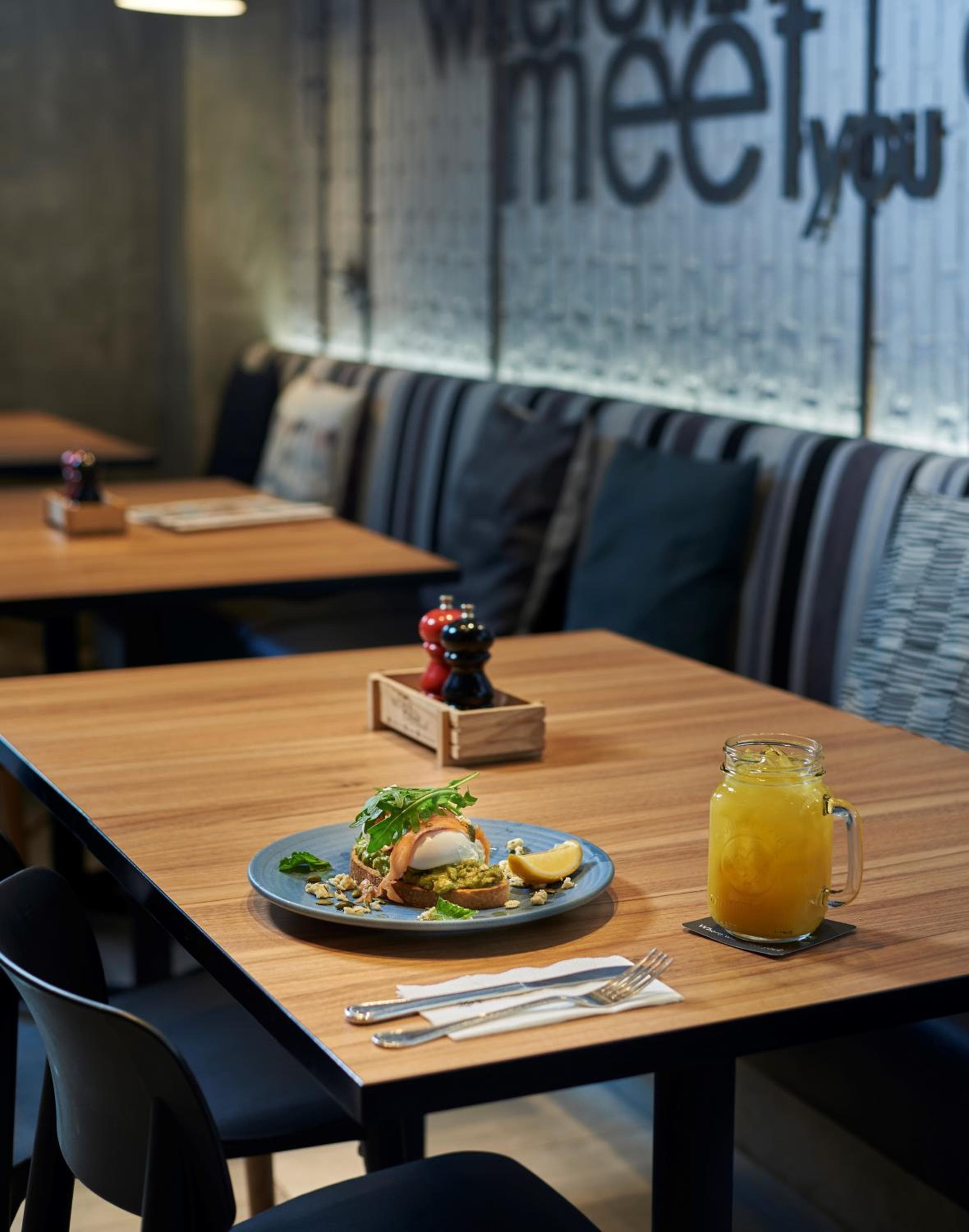 Shama Lakeview Asoke Bangkok — 4
