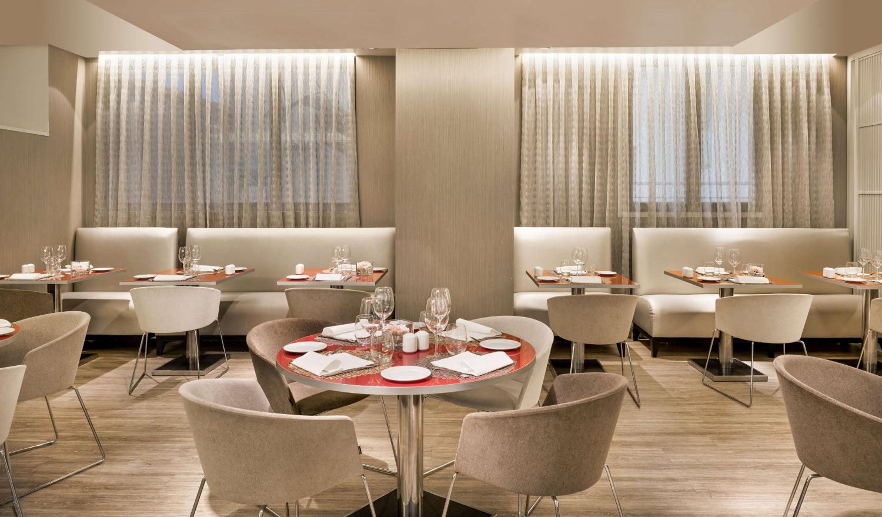 NH Collection Lisboa Liberdade — 15
