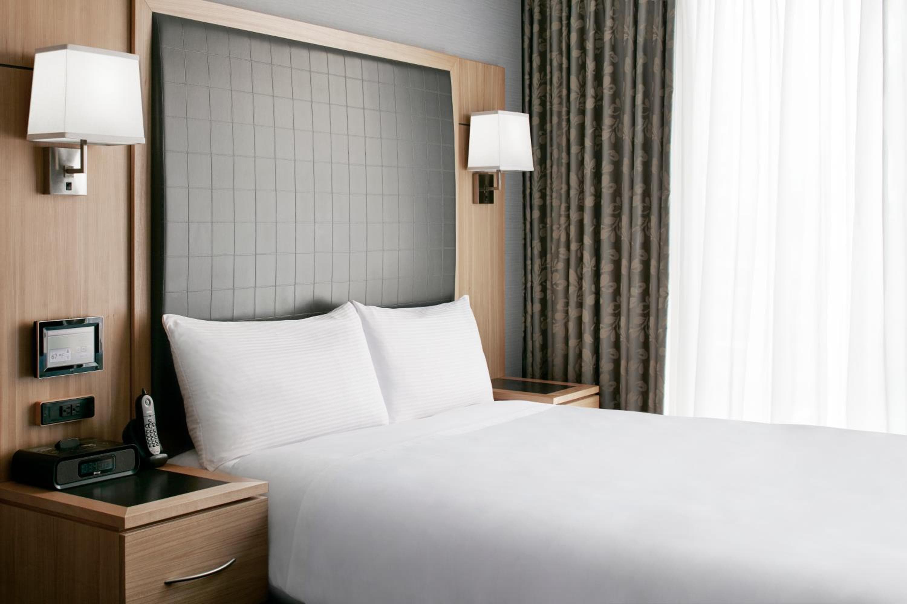 Club Quarters Hotel World Trade Center, New York — 9