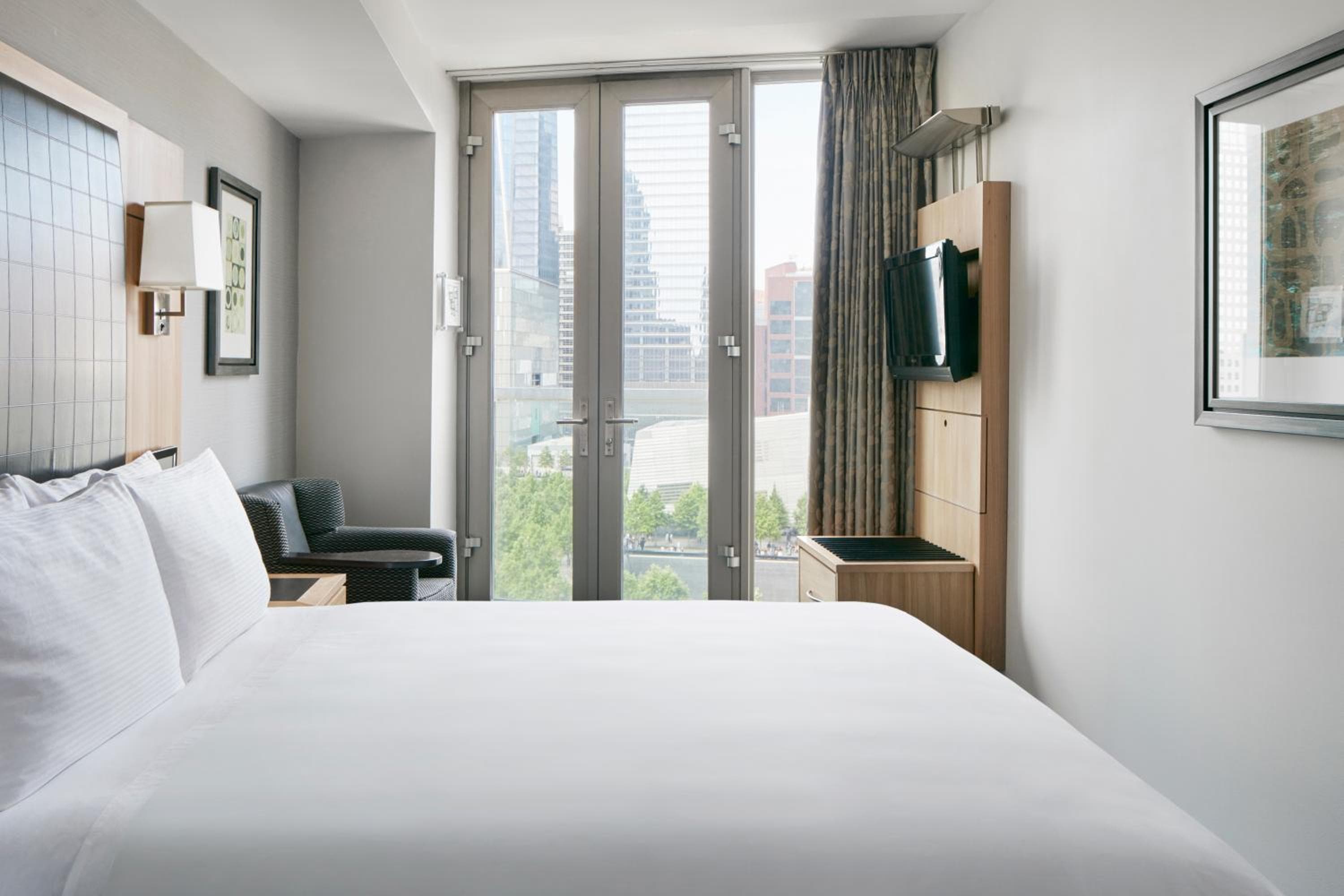 Club Quarters Hotel World Trade Center, New York — 12