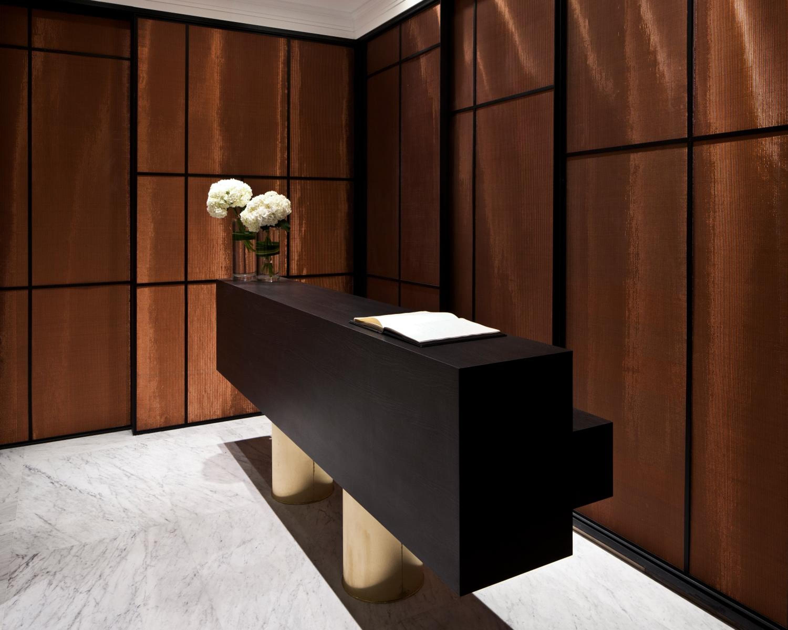 Hotel Vernet Champs Elysées Parigi — 24