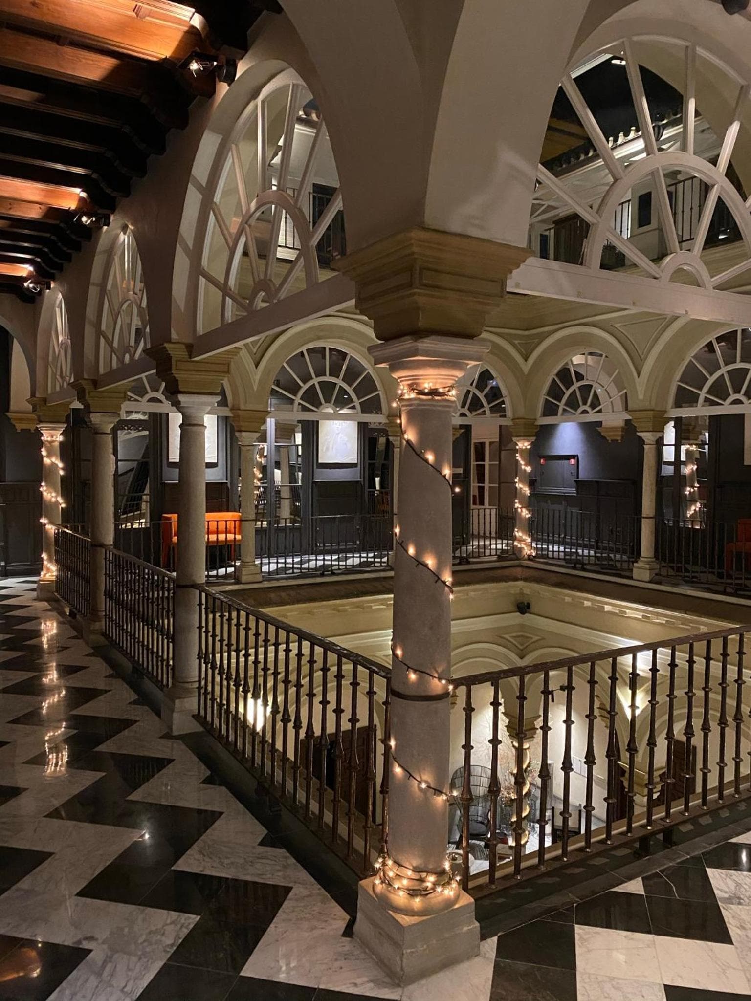 CoolRooms Palacio Villapanés — 26