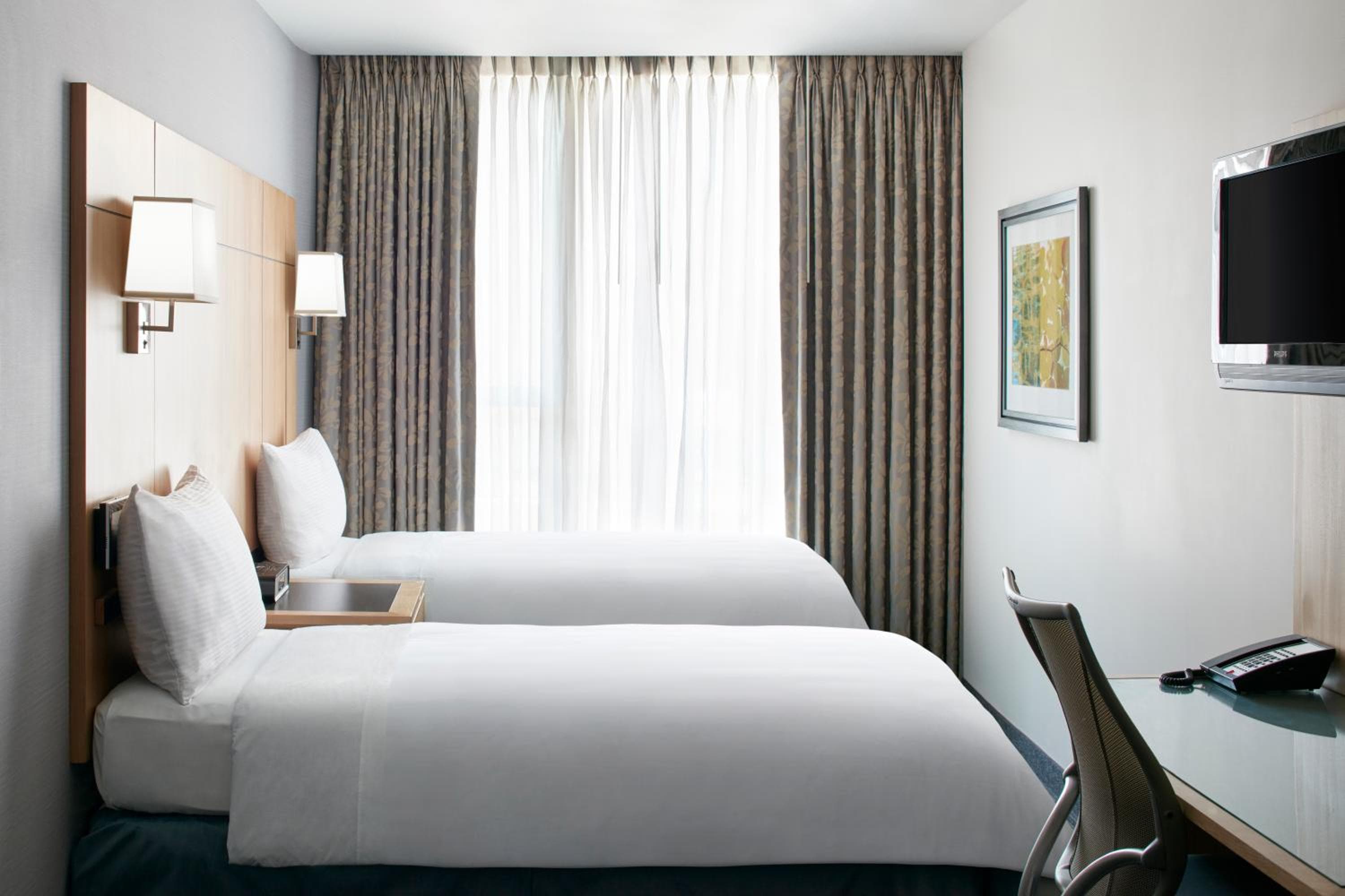 World Center Hotel — 2
