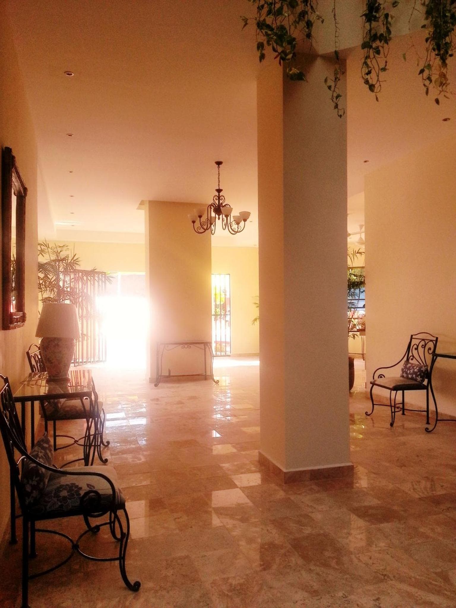Hotel Los Itzaes by 5th av — 29