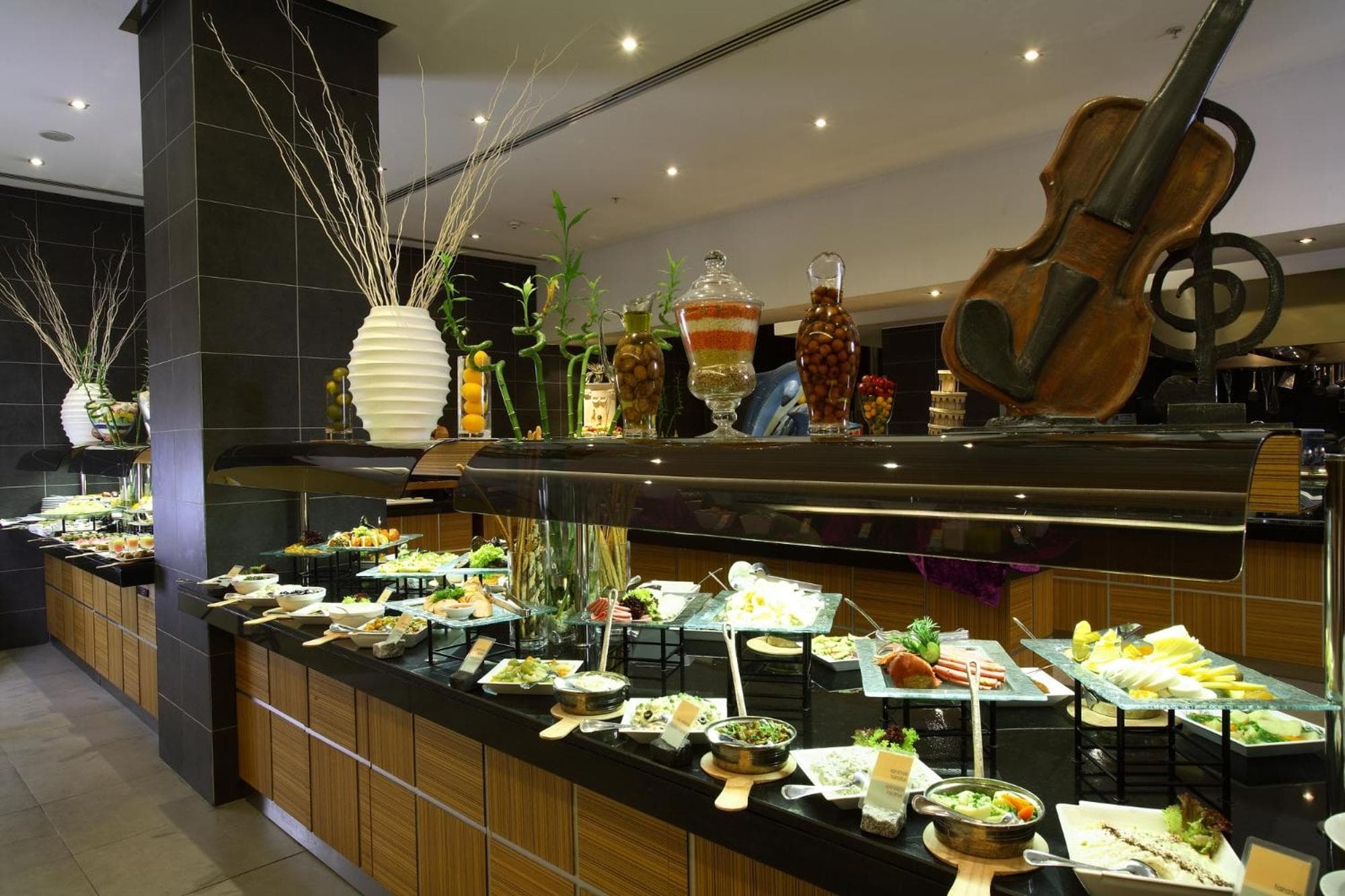 ADM Grand Hotel — 15