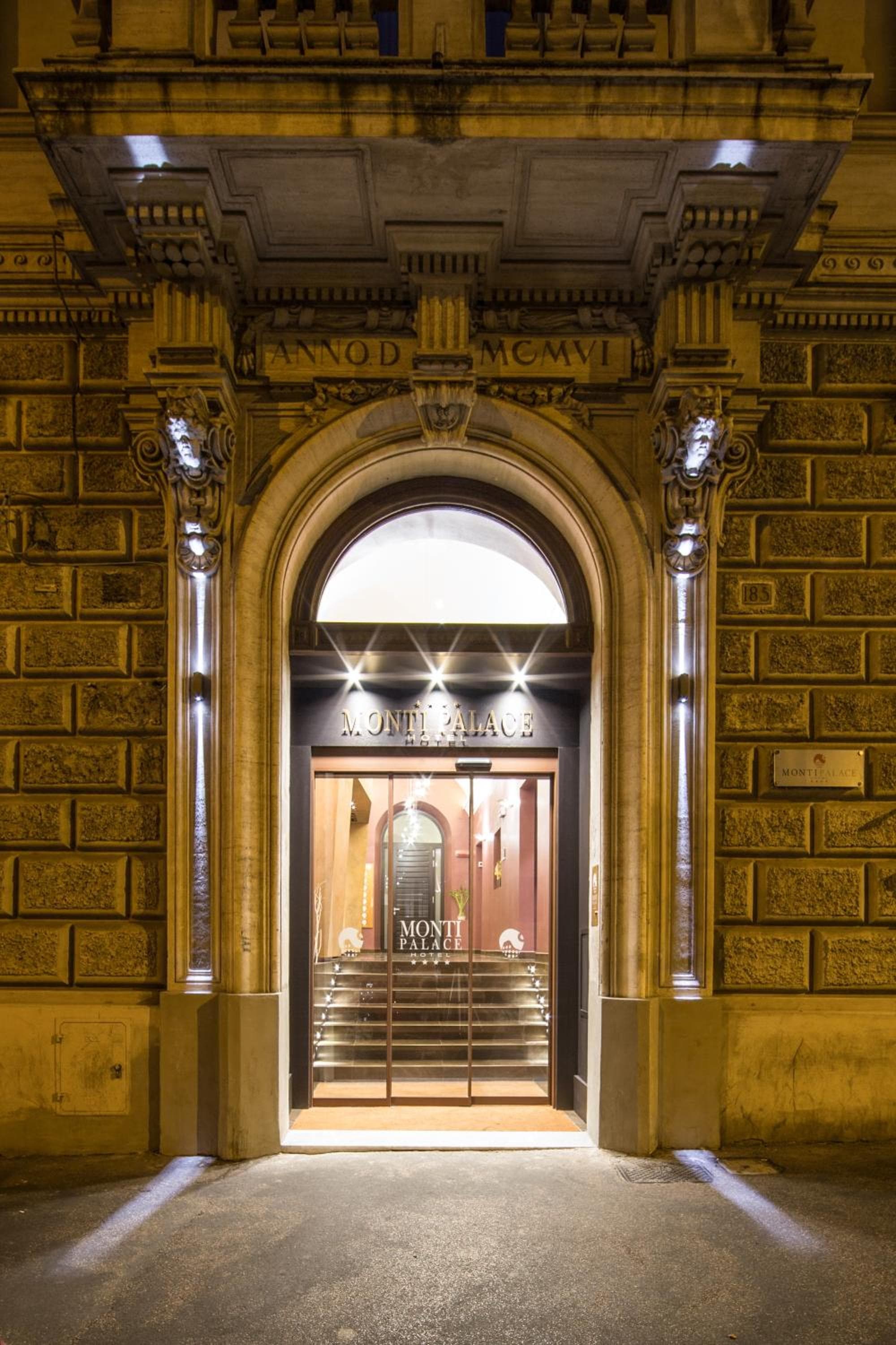 Hotel Monti Palace — 1
