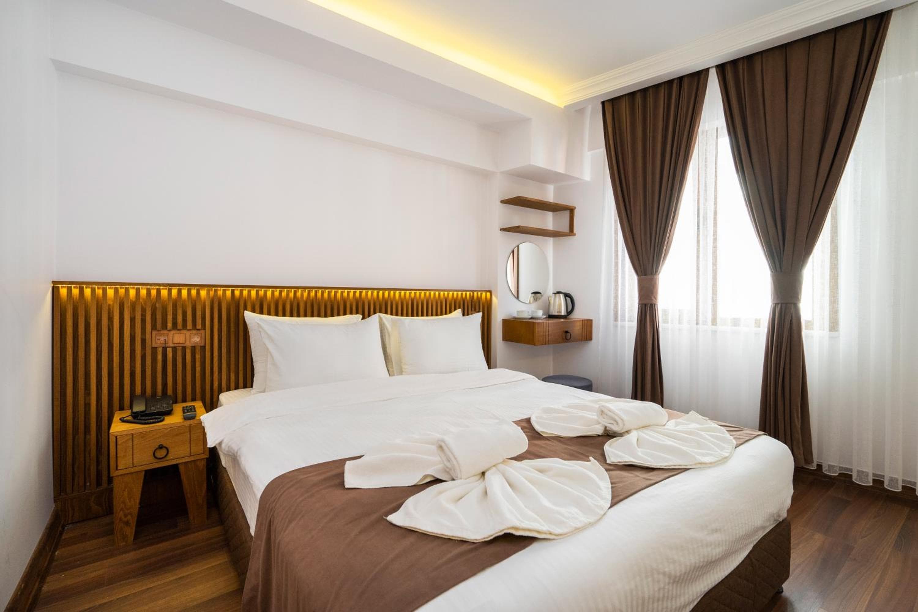 Castillo Rojo Hotel Istanbul
 — 25