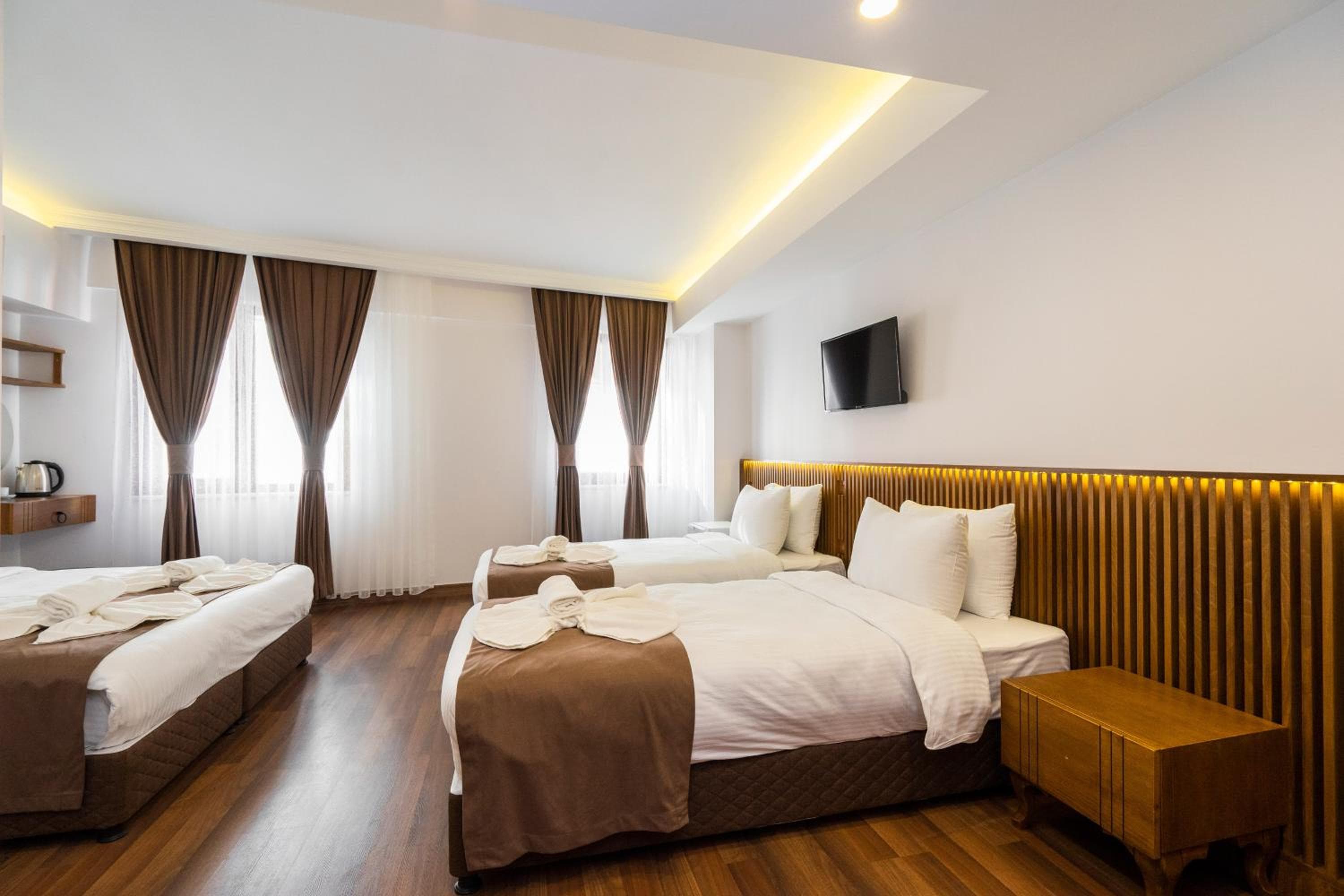 Castillo Rojo Hotel Istanbul
 — 23