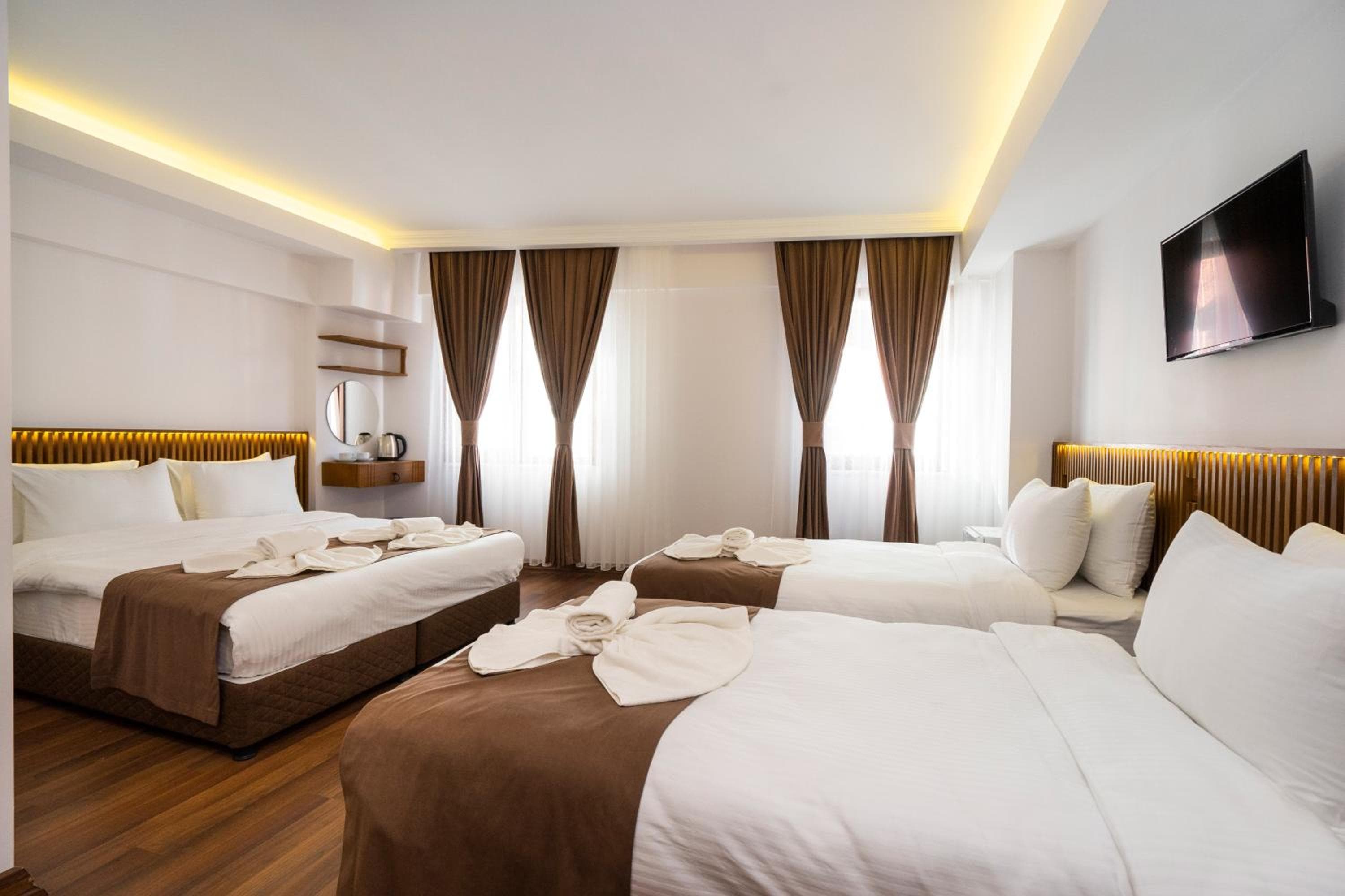 Castillo Rojo Hotel Istanbul
 — 22