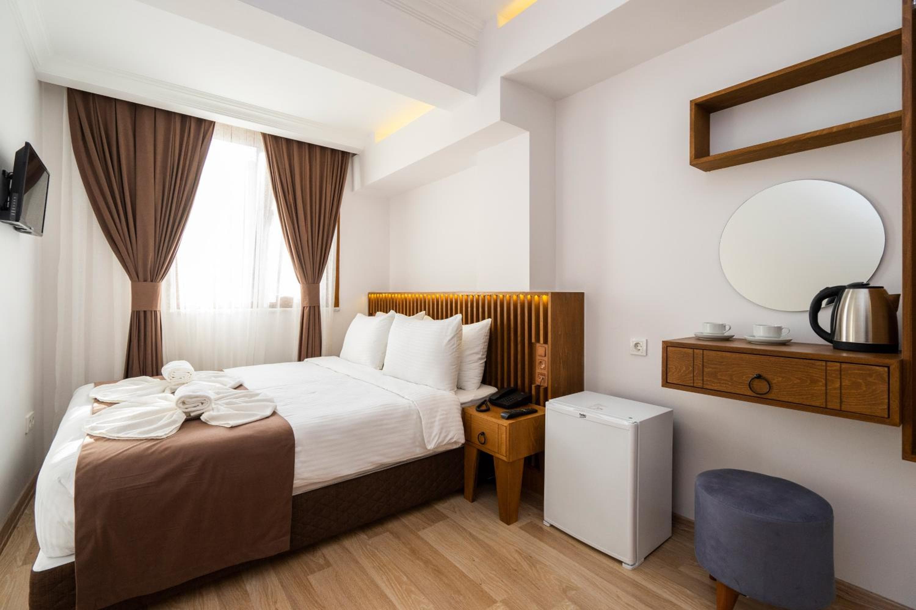 Castillo Rojo Hotel Istanbul
 — 18