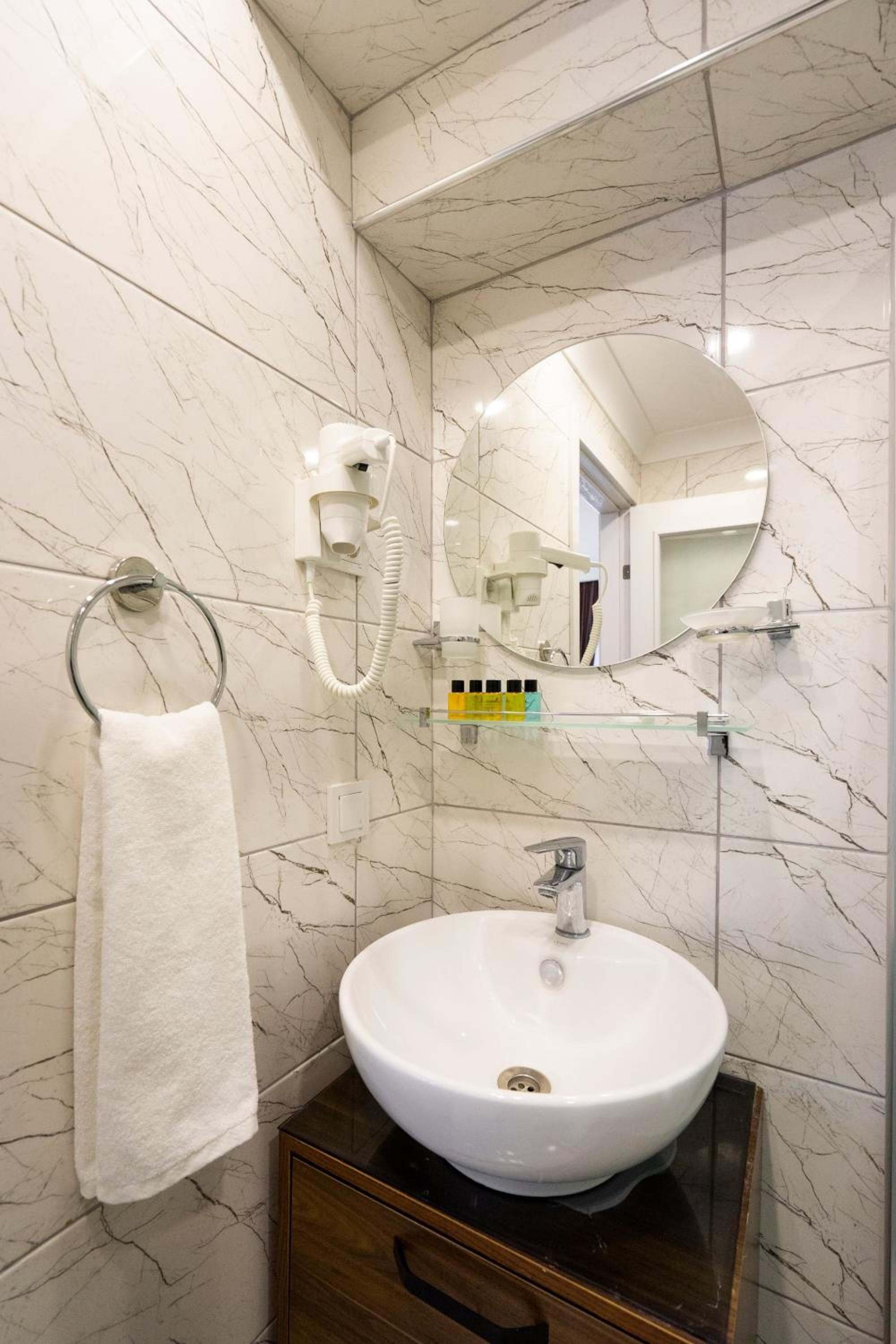 Castillo Rojo Hotel Istanbul — 22