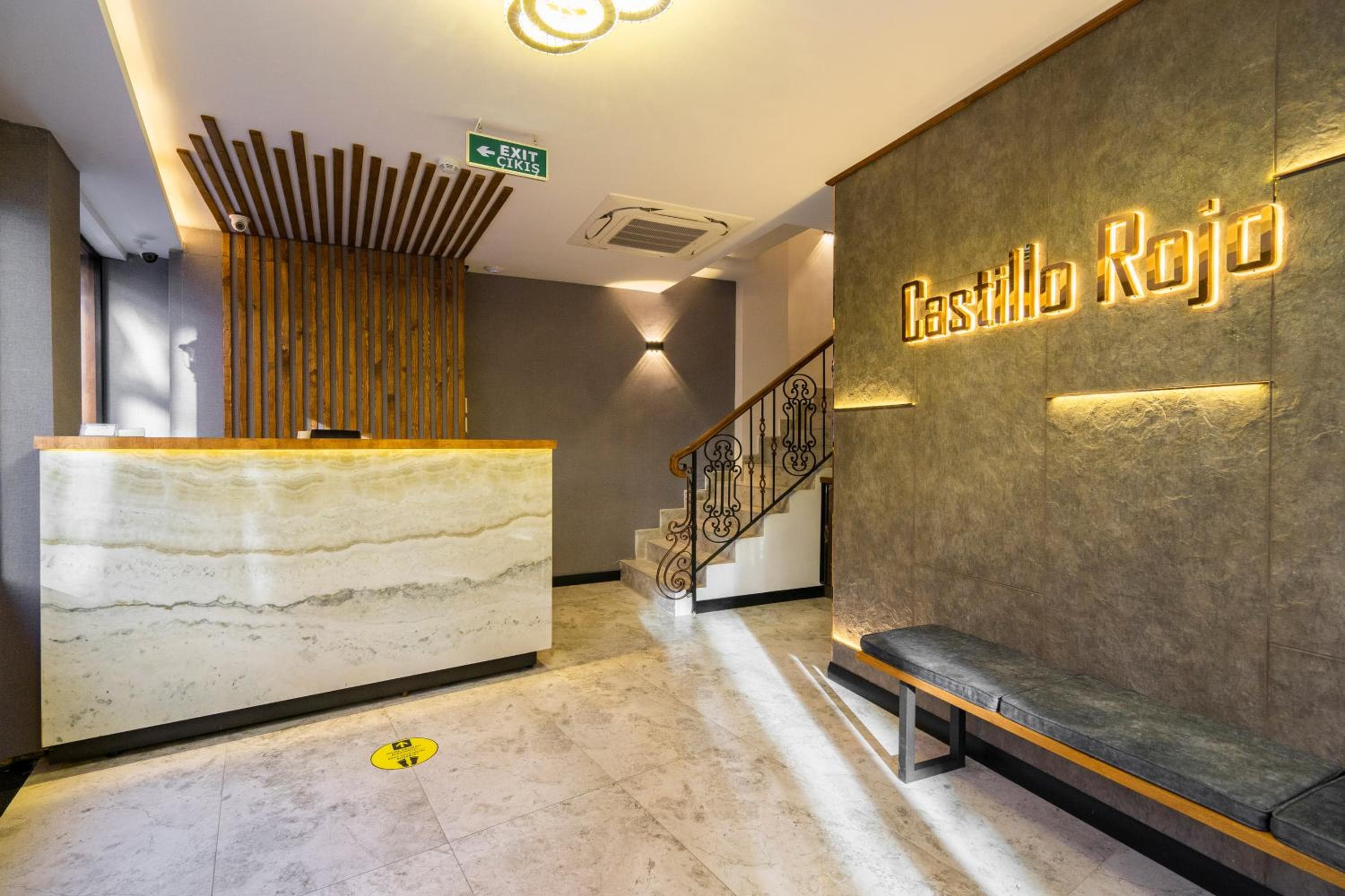 Castillo Rojo Hotel Istanbul
 — 3