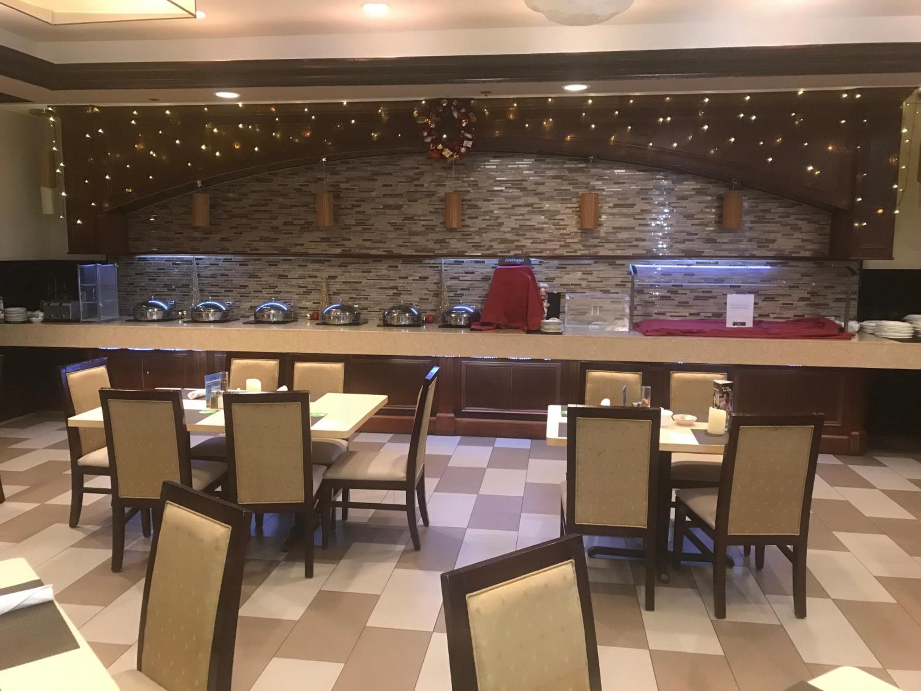 Holiday Inn Orlando East-UCF Area by IHG — 7