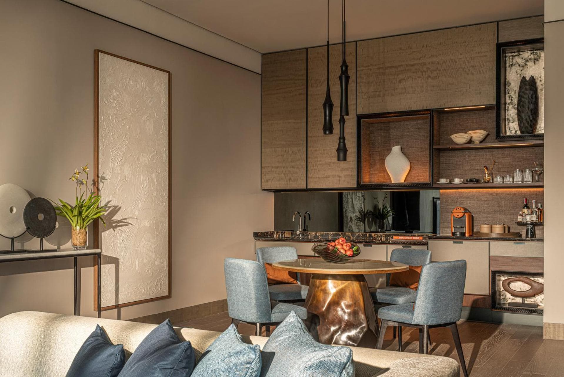 Four Seasons Hotel Bangkok sul fiume Chao Phraya — 29
