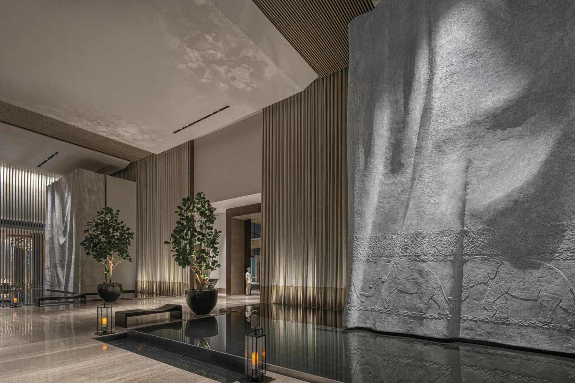 Four Seasons Hotel Bangkok sul fiume Chao Phraya — 4