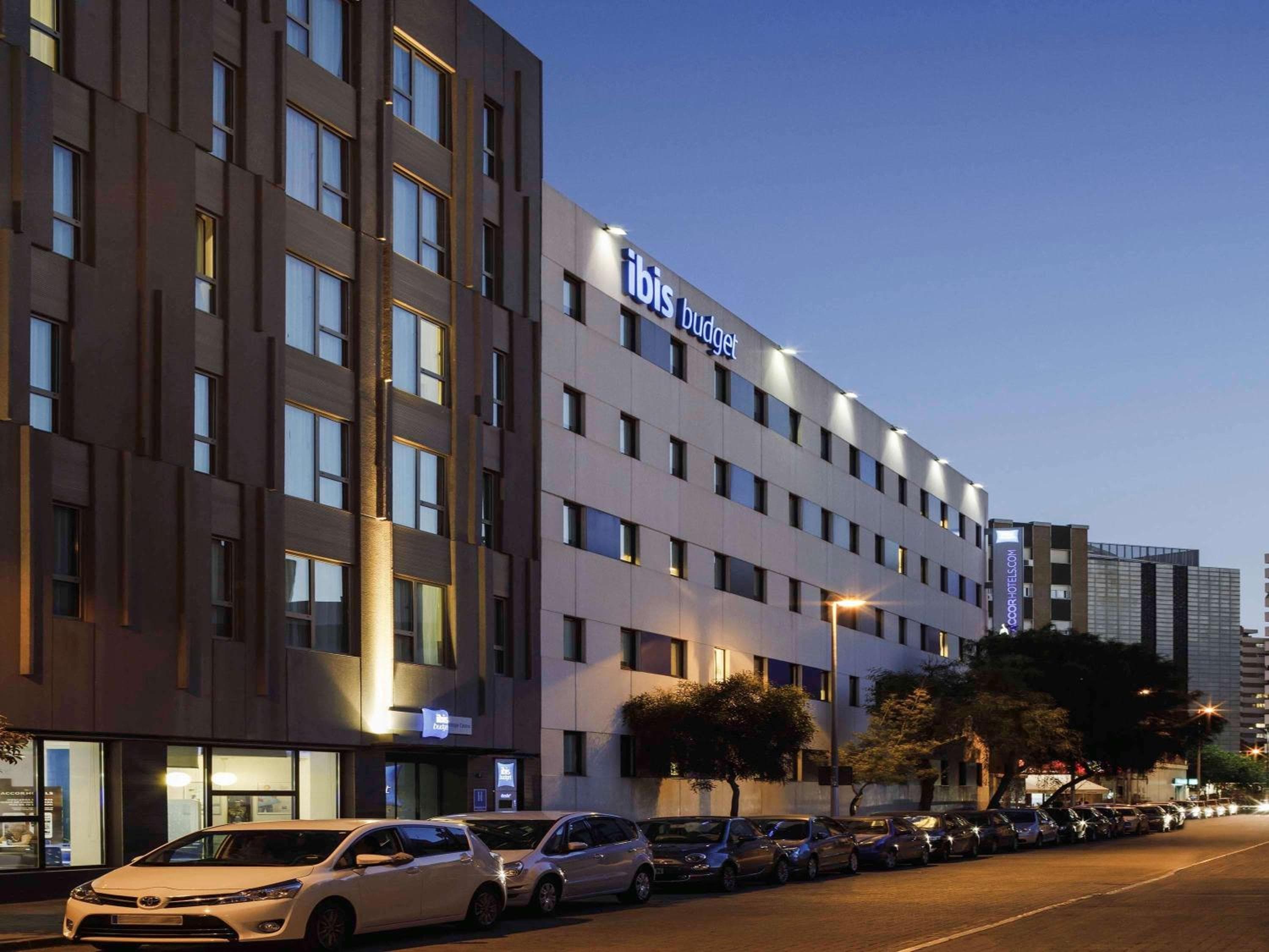 Ibis Budget Málaga Centro — 1