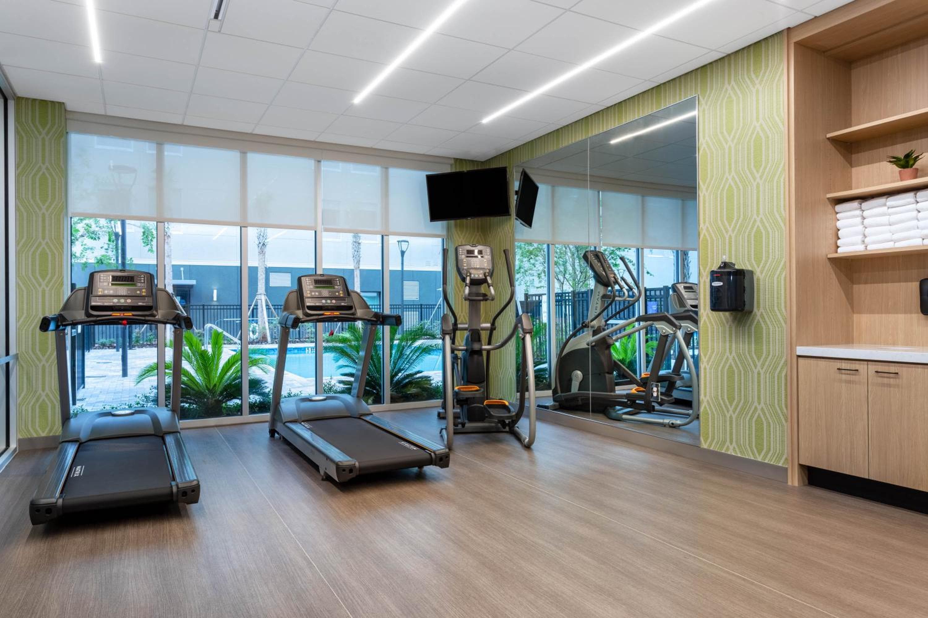 TRYP by Wyndham Orlando — 3