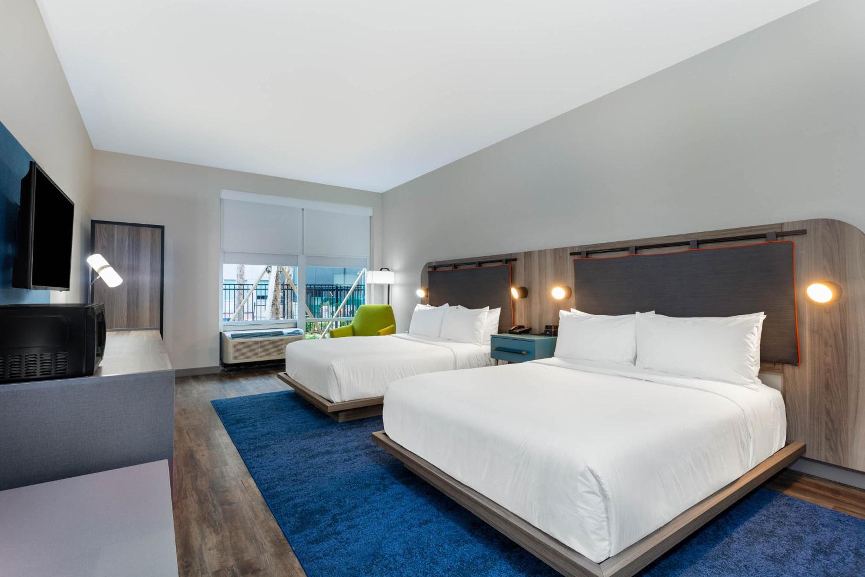 TRYP by Wyndham Orlando — 16