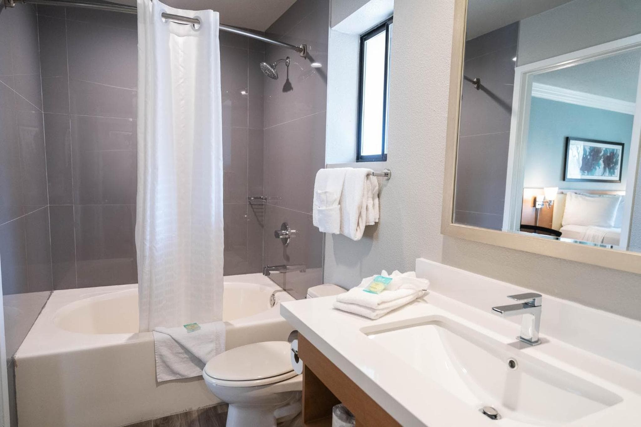 Alexis Park All Suite Resort — 29