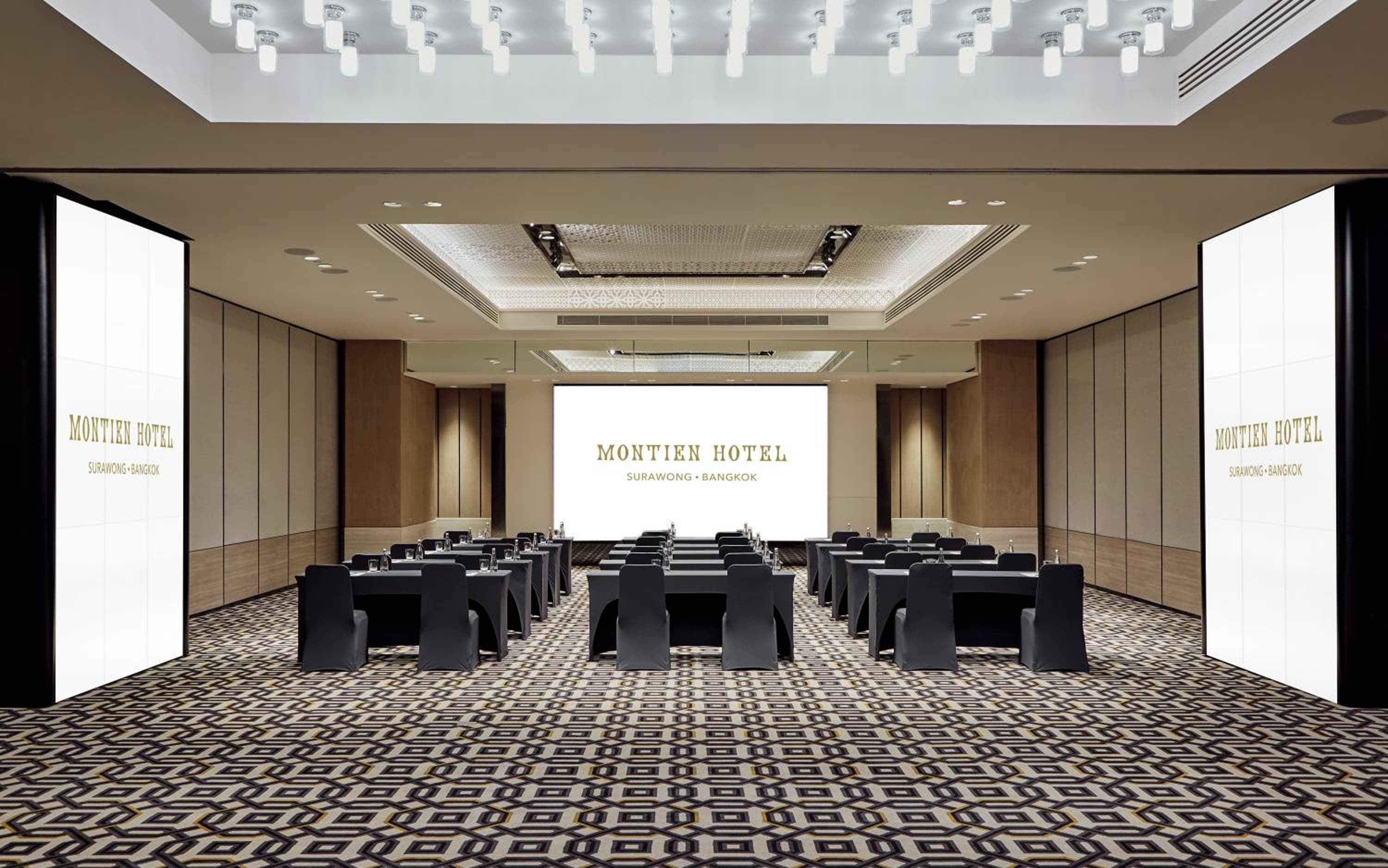 Montien Hotel Surawong Bangkok — 9