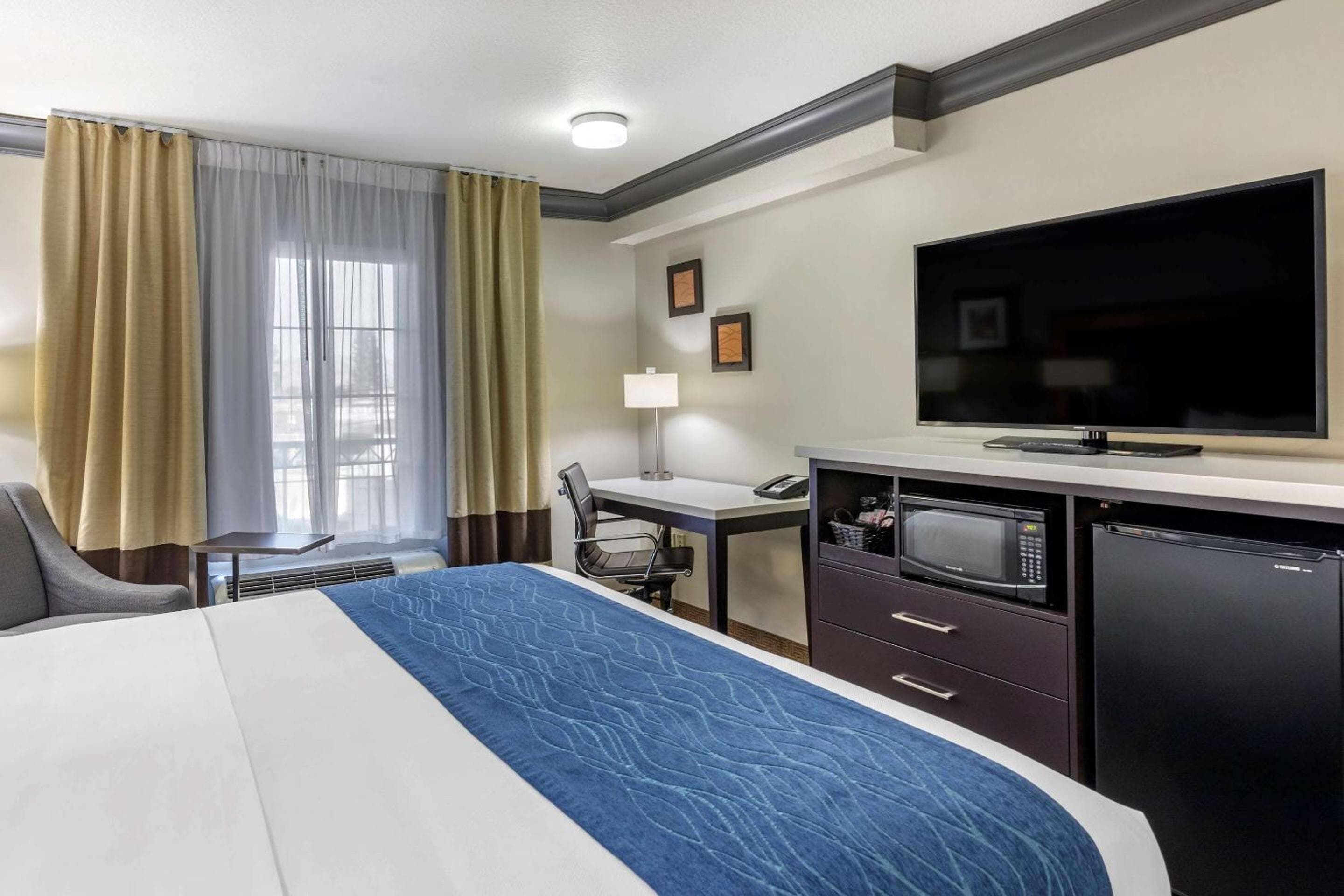 Comfort Inn & Suites cerca de Universal - North Hollywood - Burbank — 25