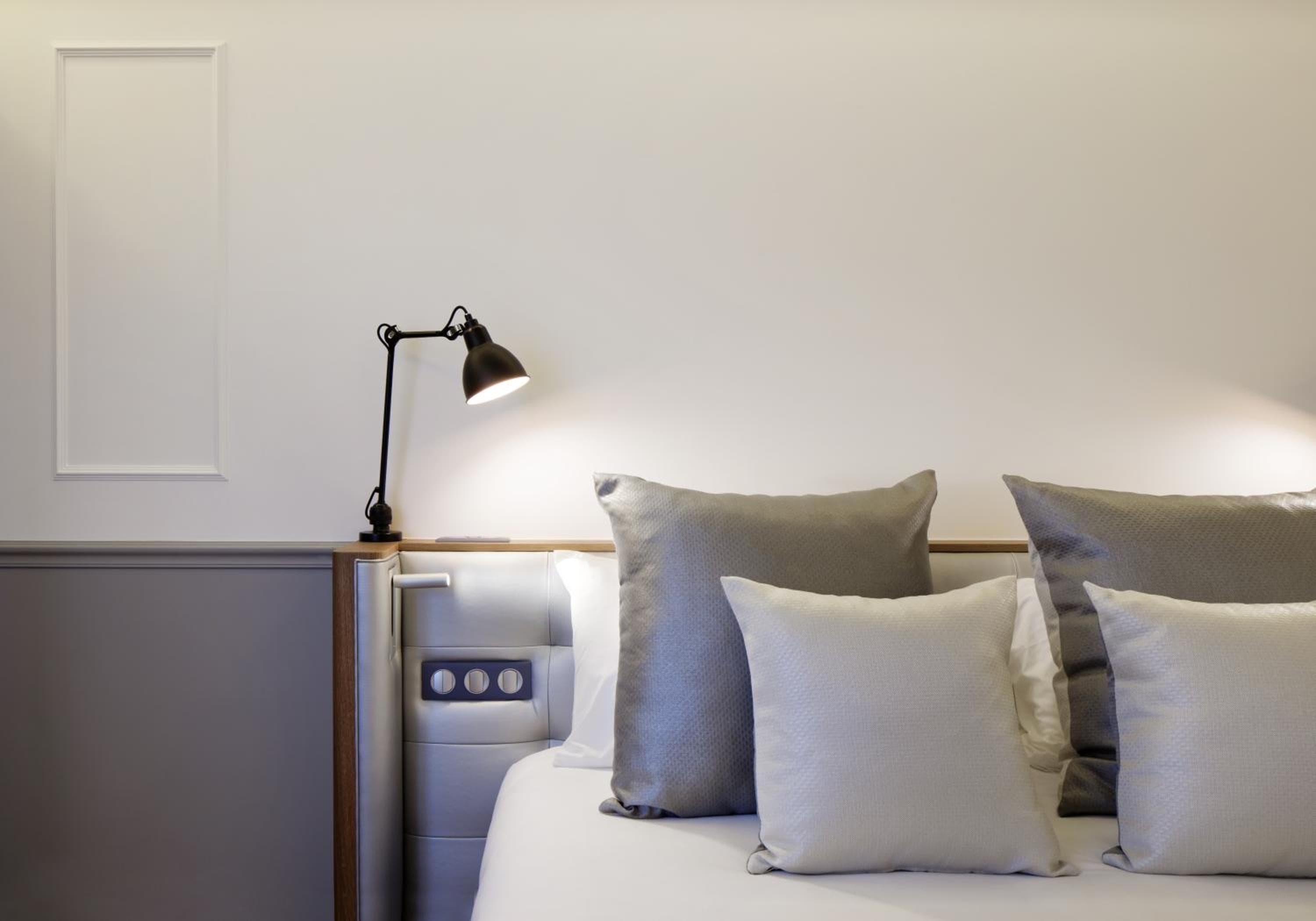 Hotel Petit Lafayette — 11