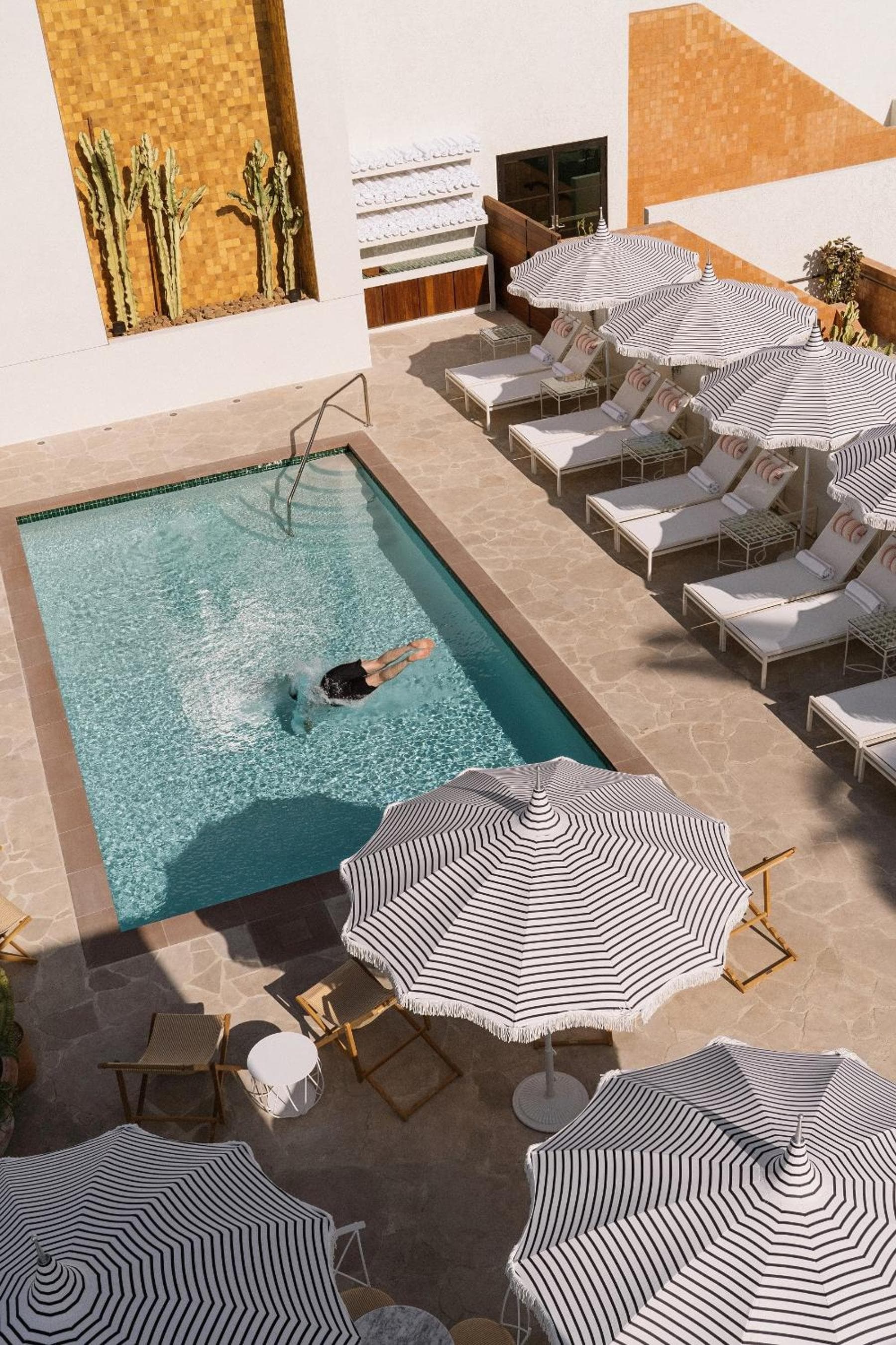 Piscina e locanda del Lago d'Argento — 4