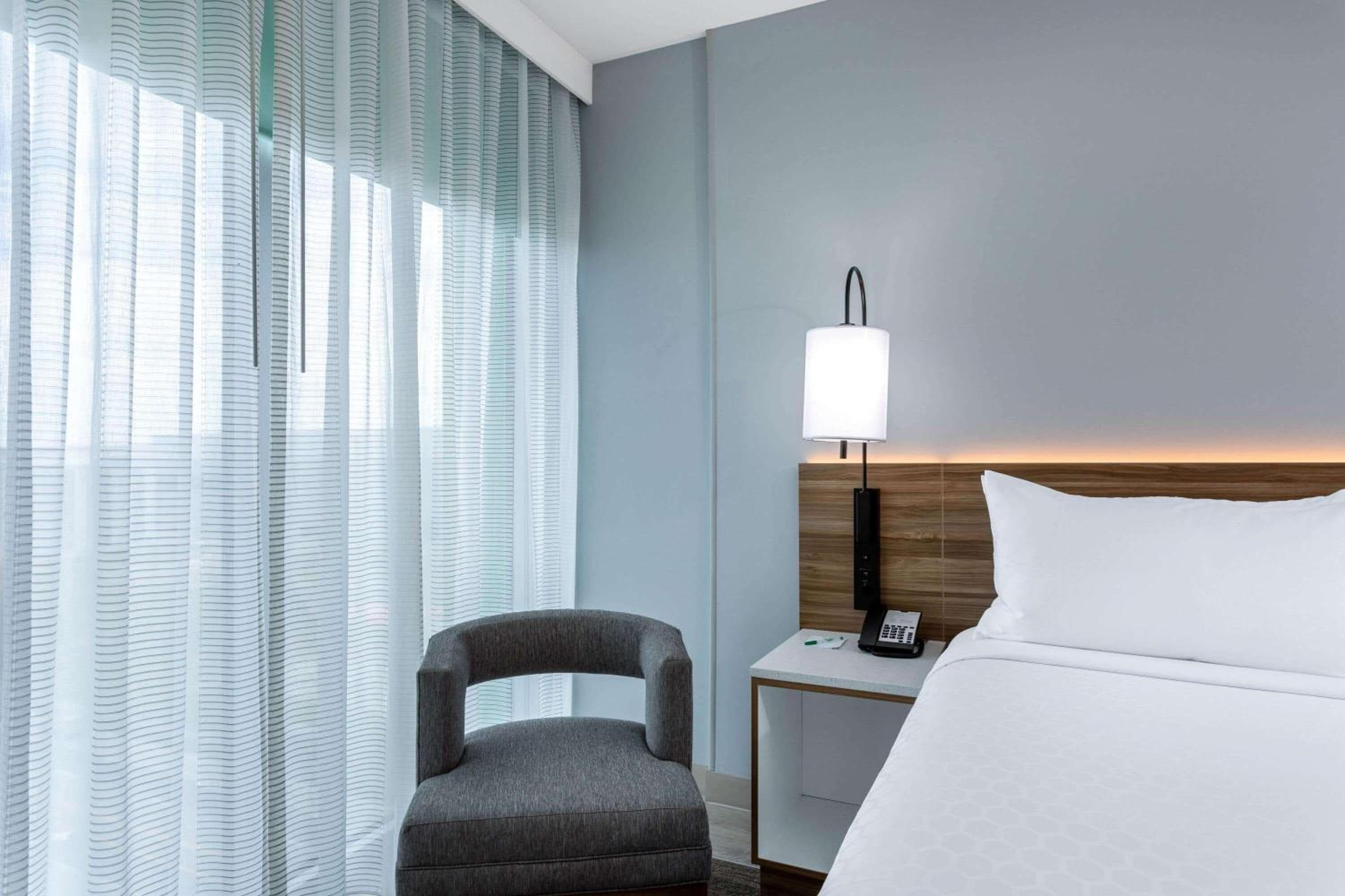 Wyndham Garden Miami International Airport — 2