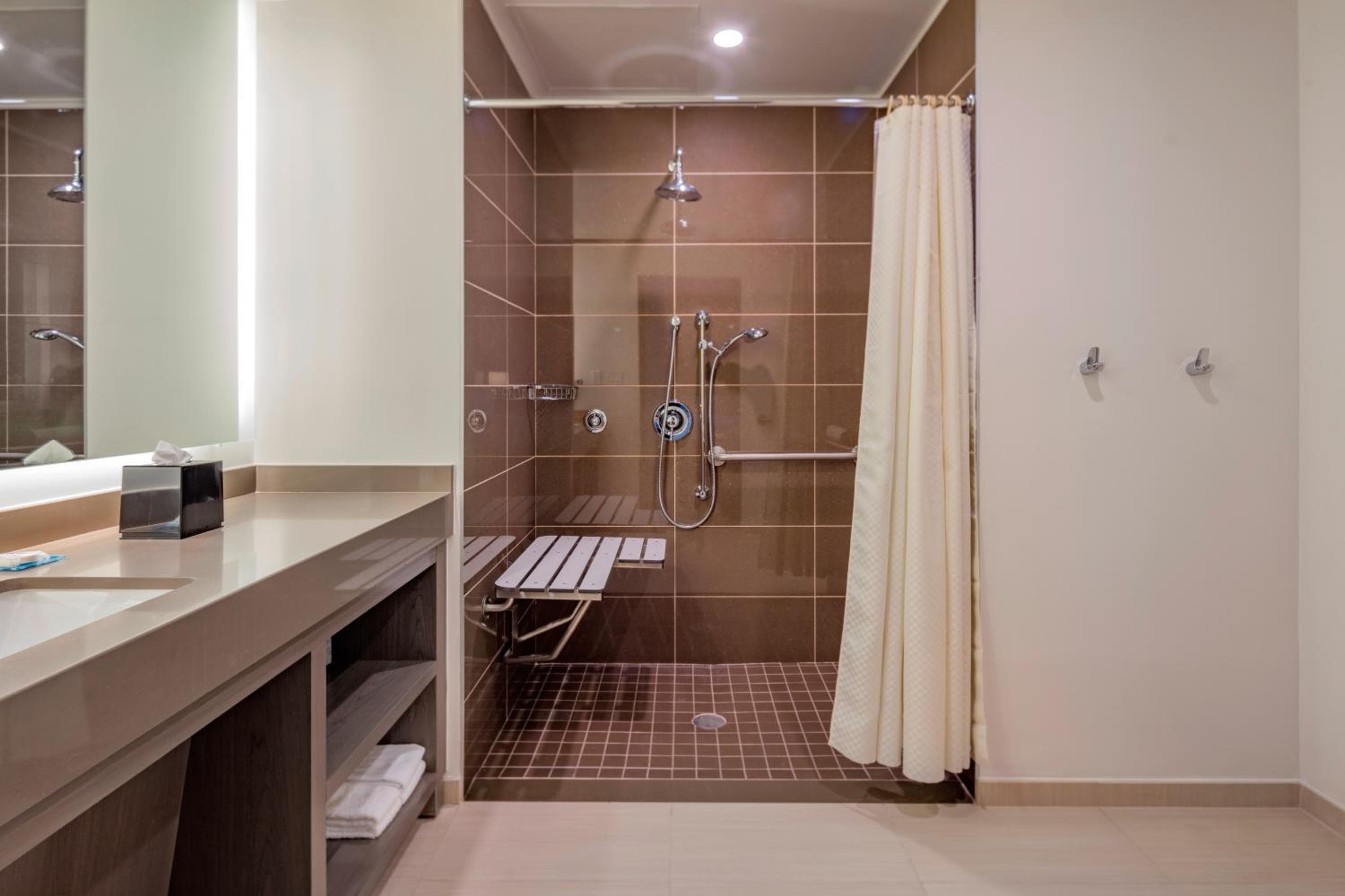 Hyatt House Mexico City Santa Fe — 24
