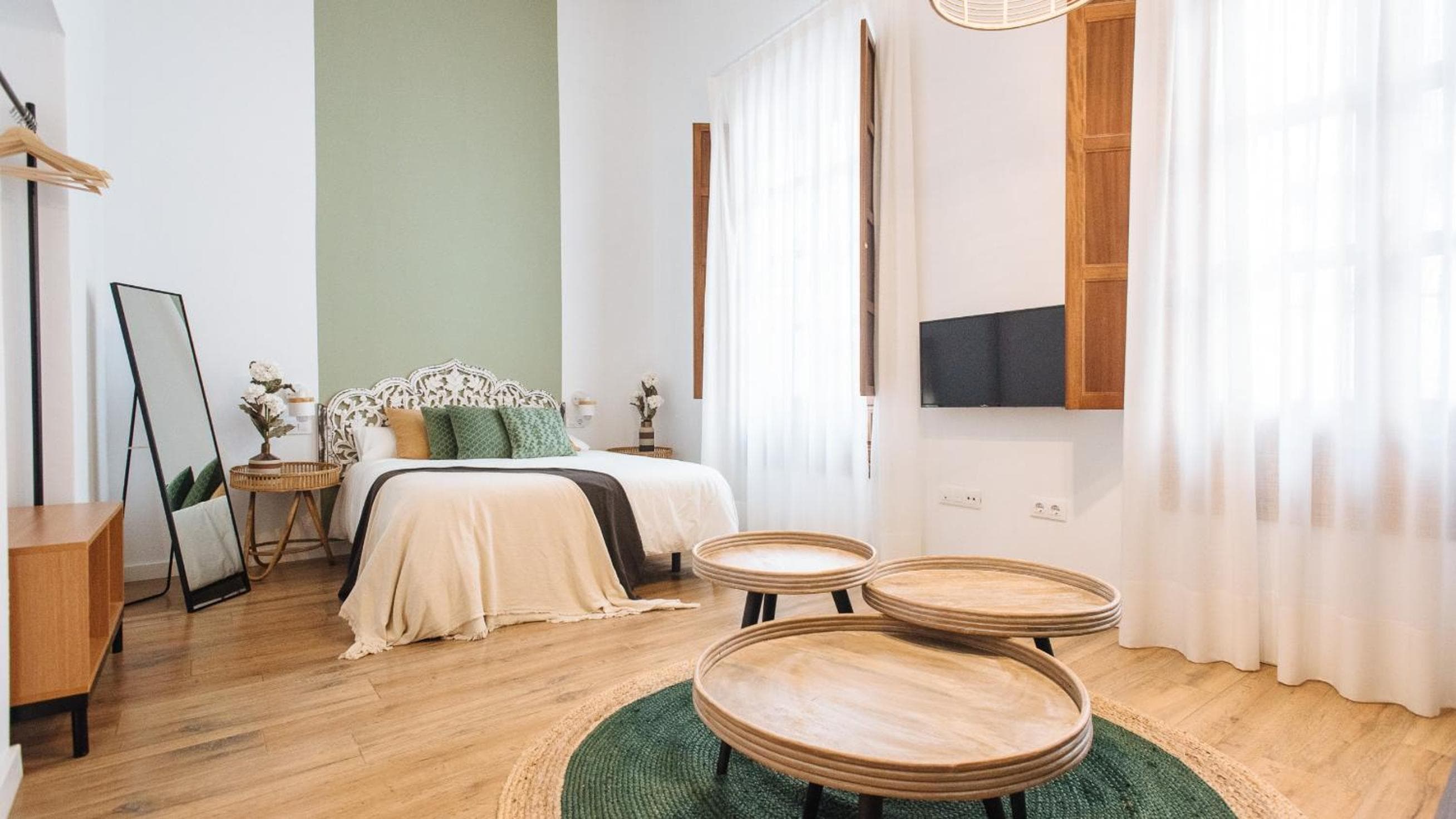 Lola de Triana Apartments — 15
