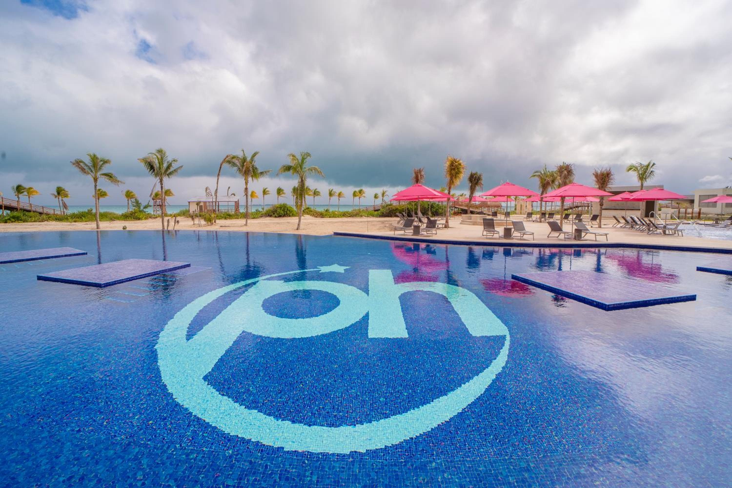 Planet Hollywood Cancun Adult Scene by Royalton, An Autograph Collection All-Inclusive Resort - Adults Only — 23