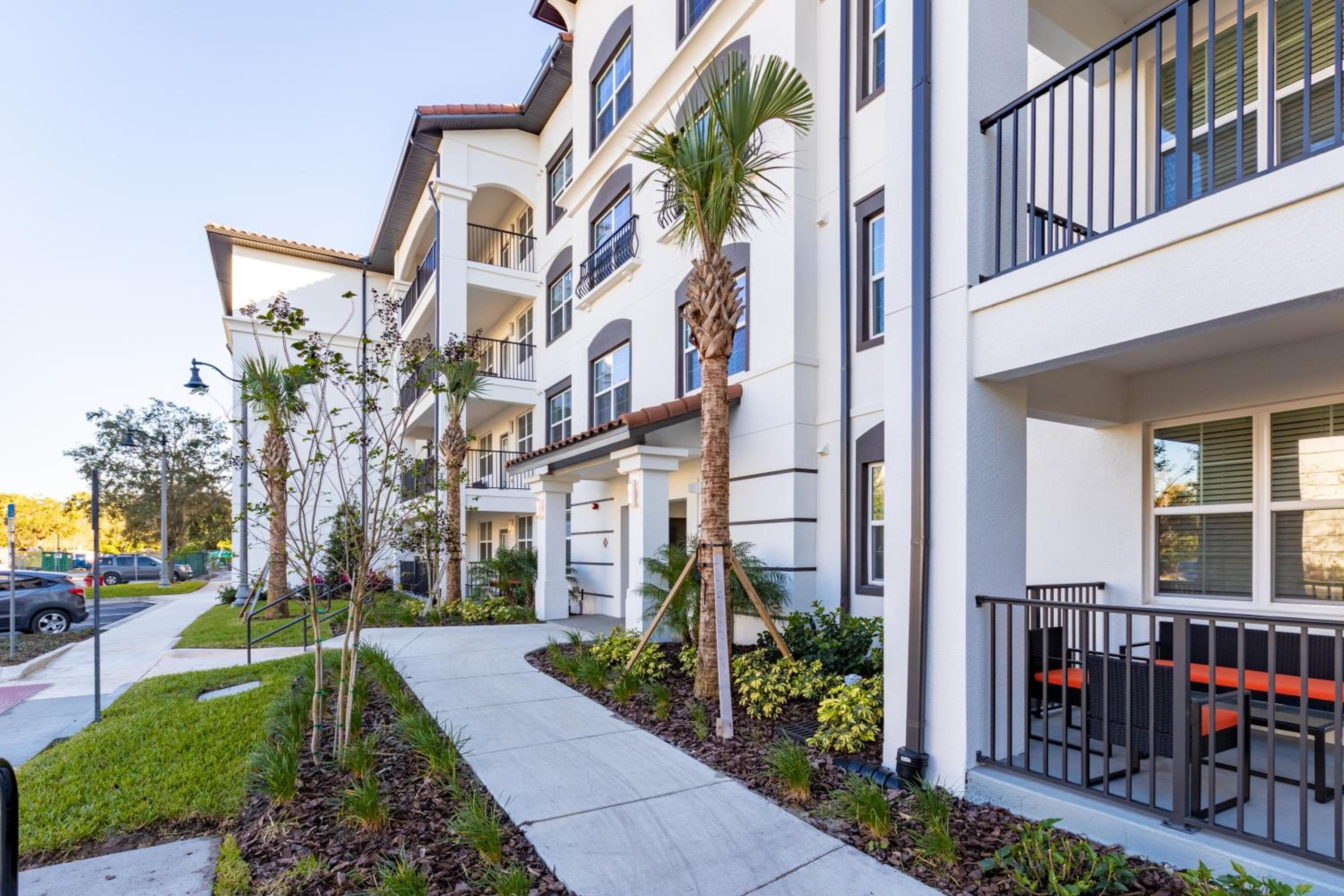 Vista Cay Resort by Millenium at Universal Blvd. — 10